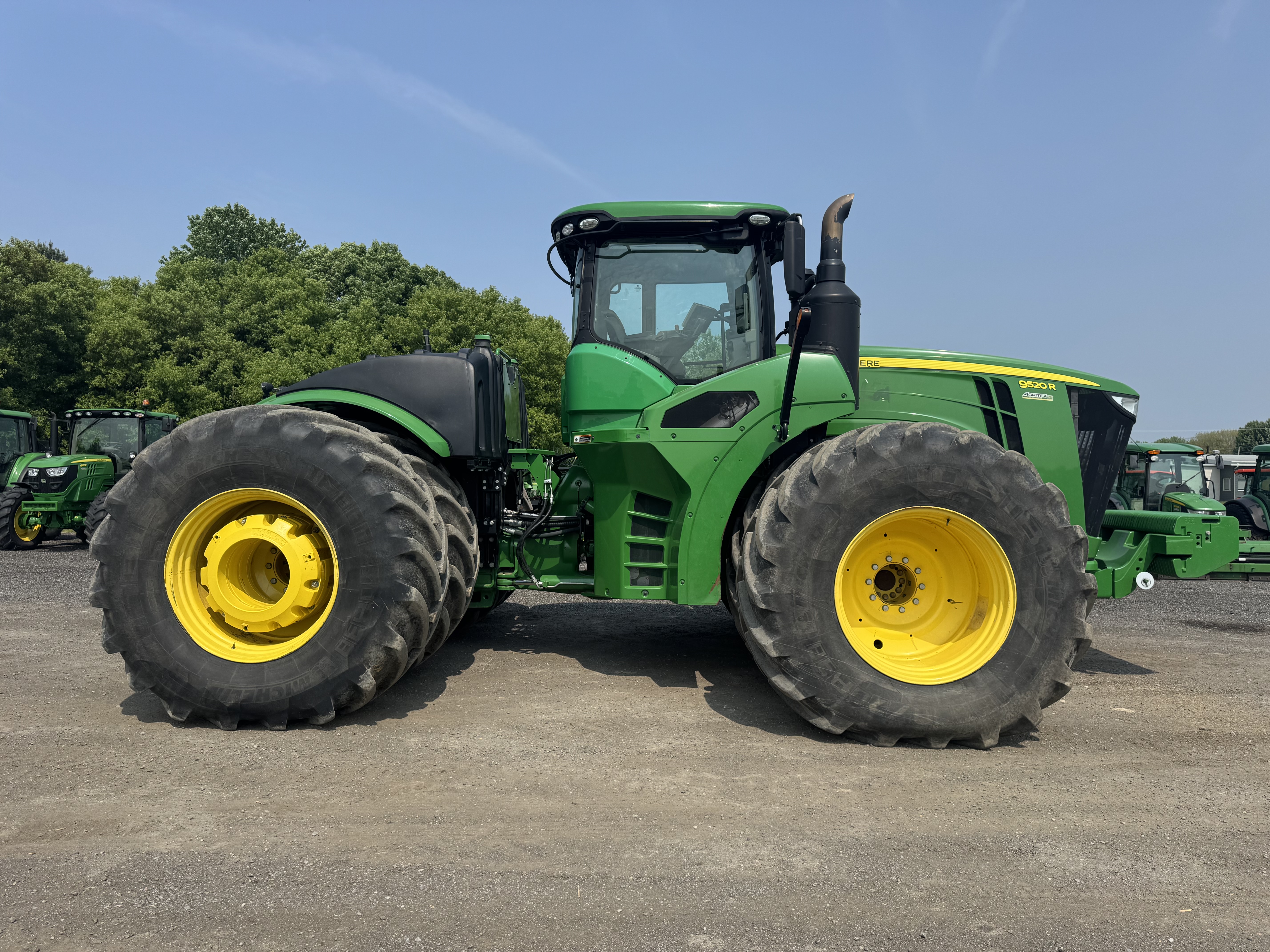 John Deere 9520R 