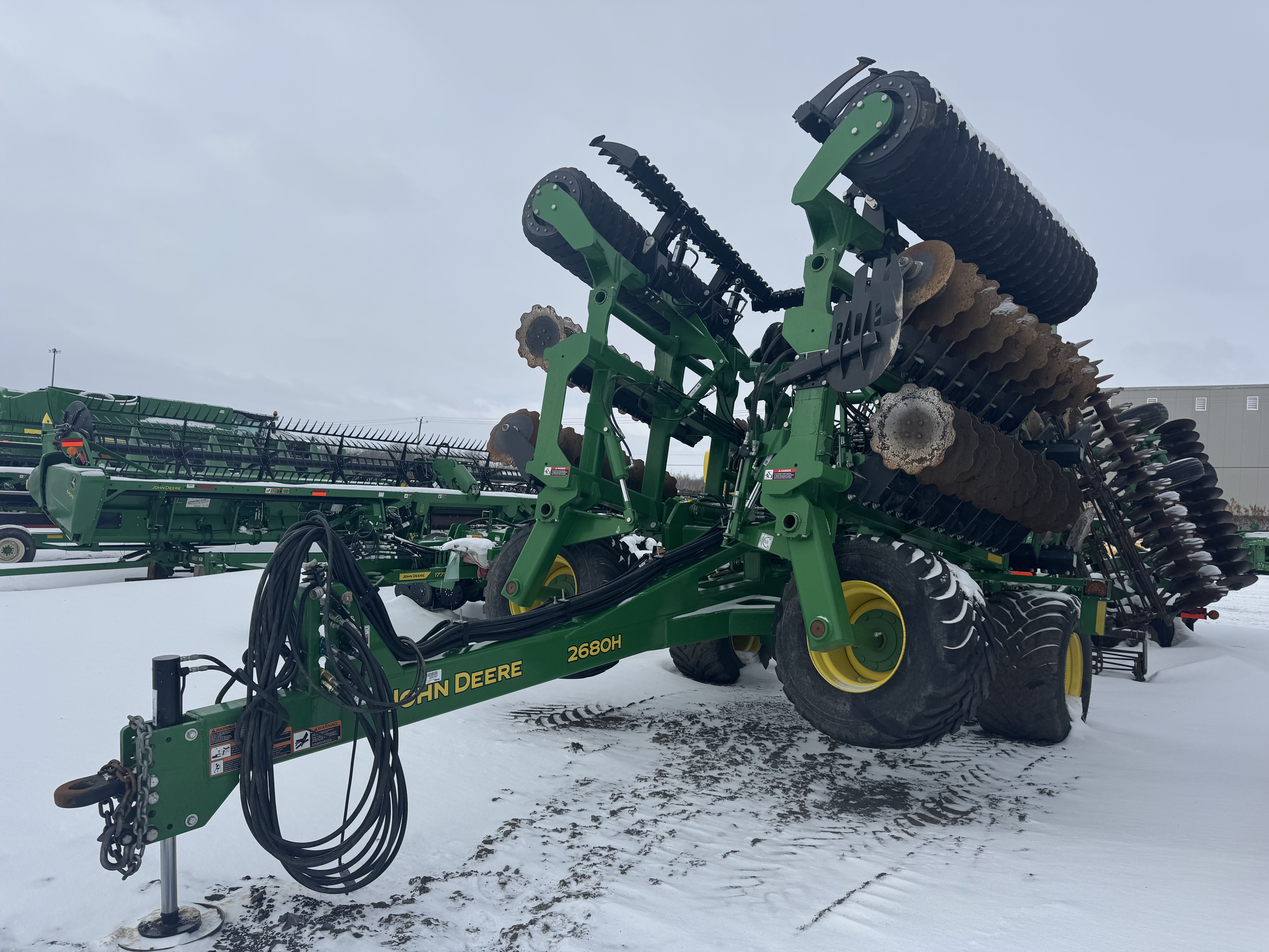 John Deere 2680H 25FT RUBBER