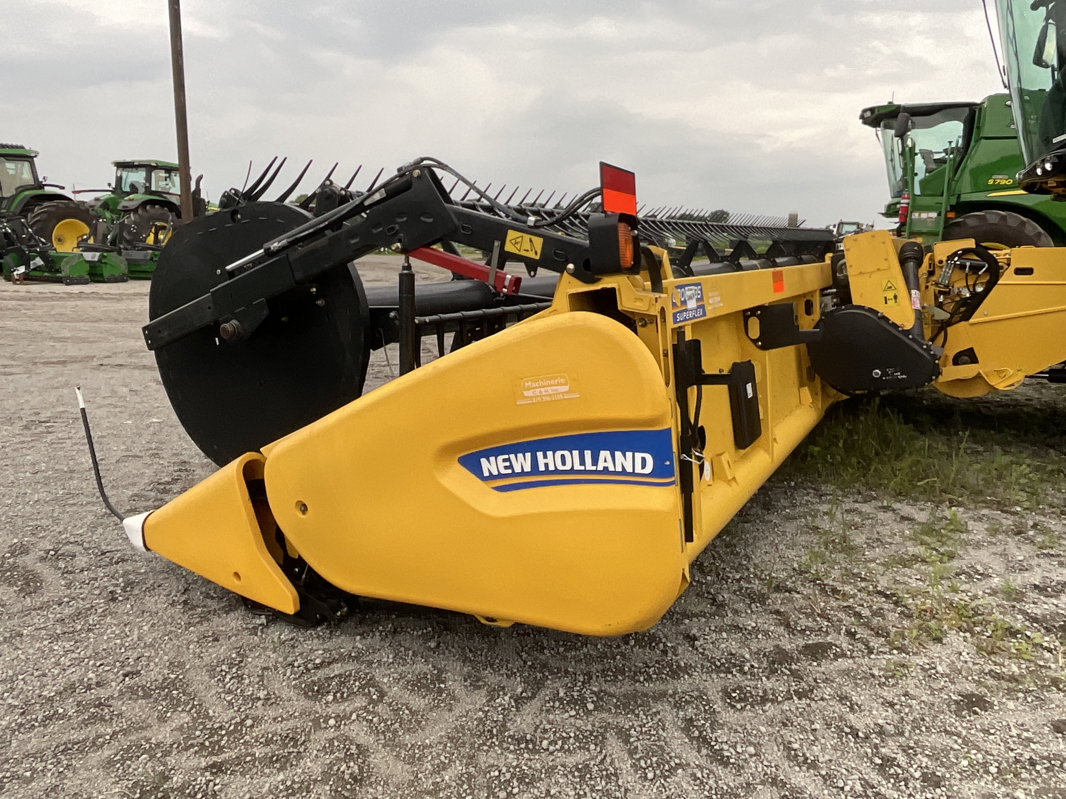 New Holland 880CF-35