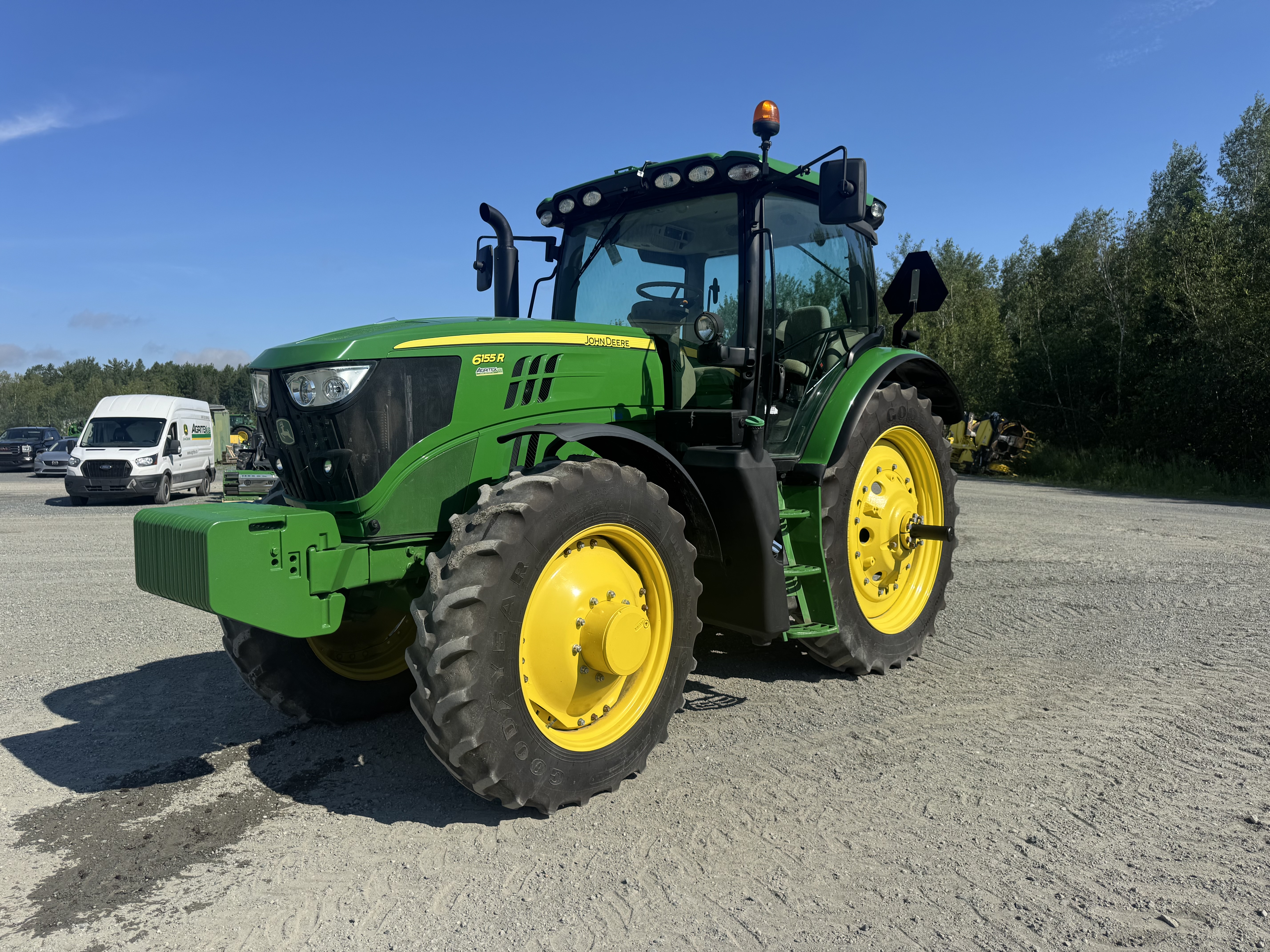 John Deere 6155R