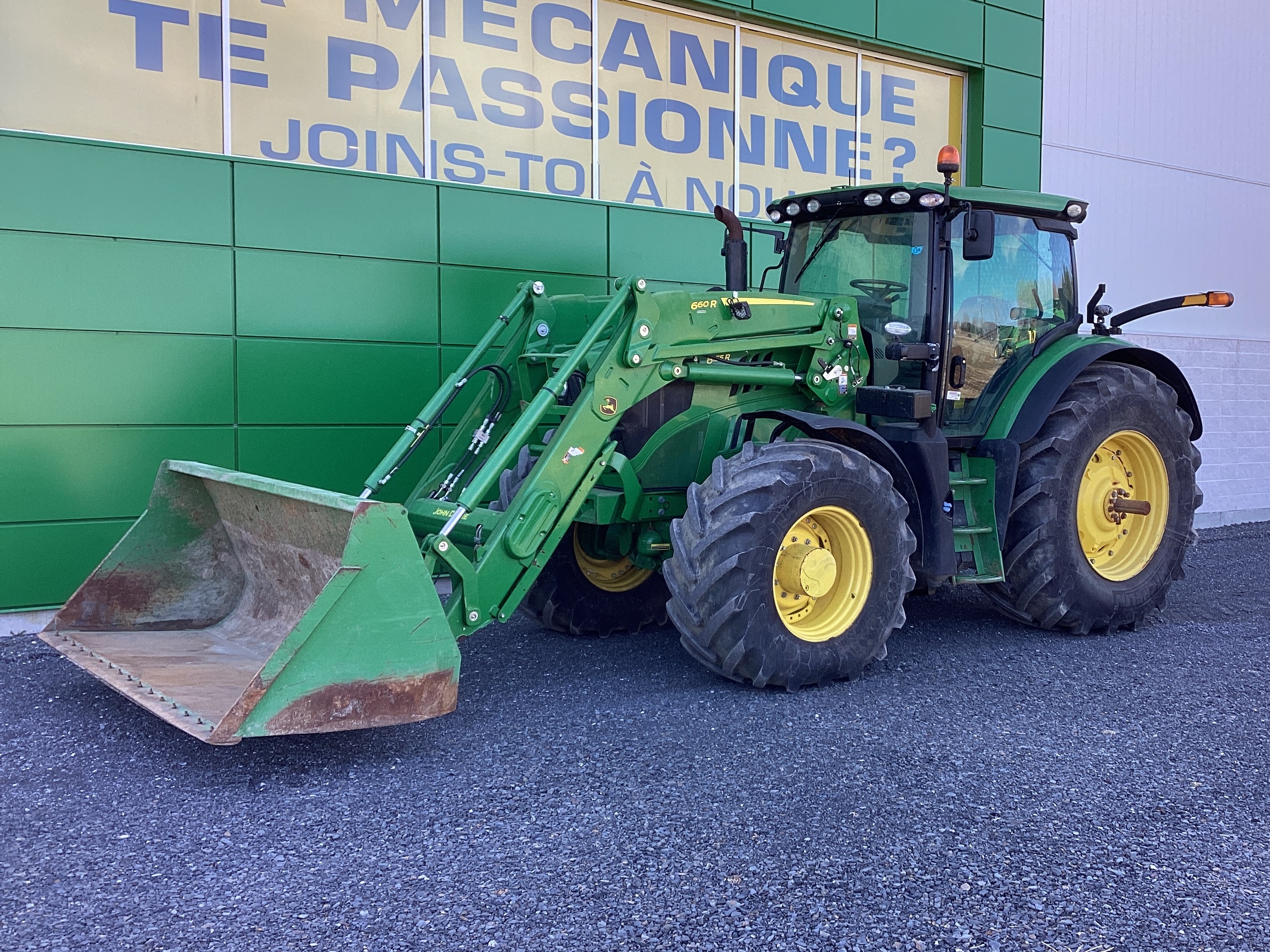 John Deere 6155R
