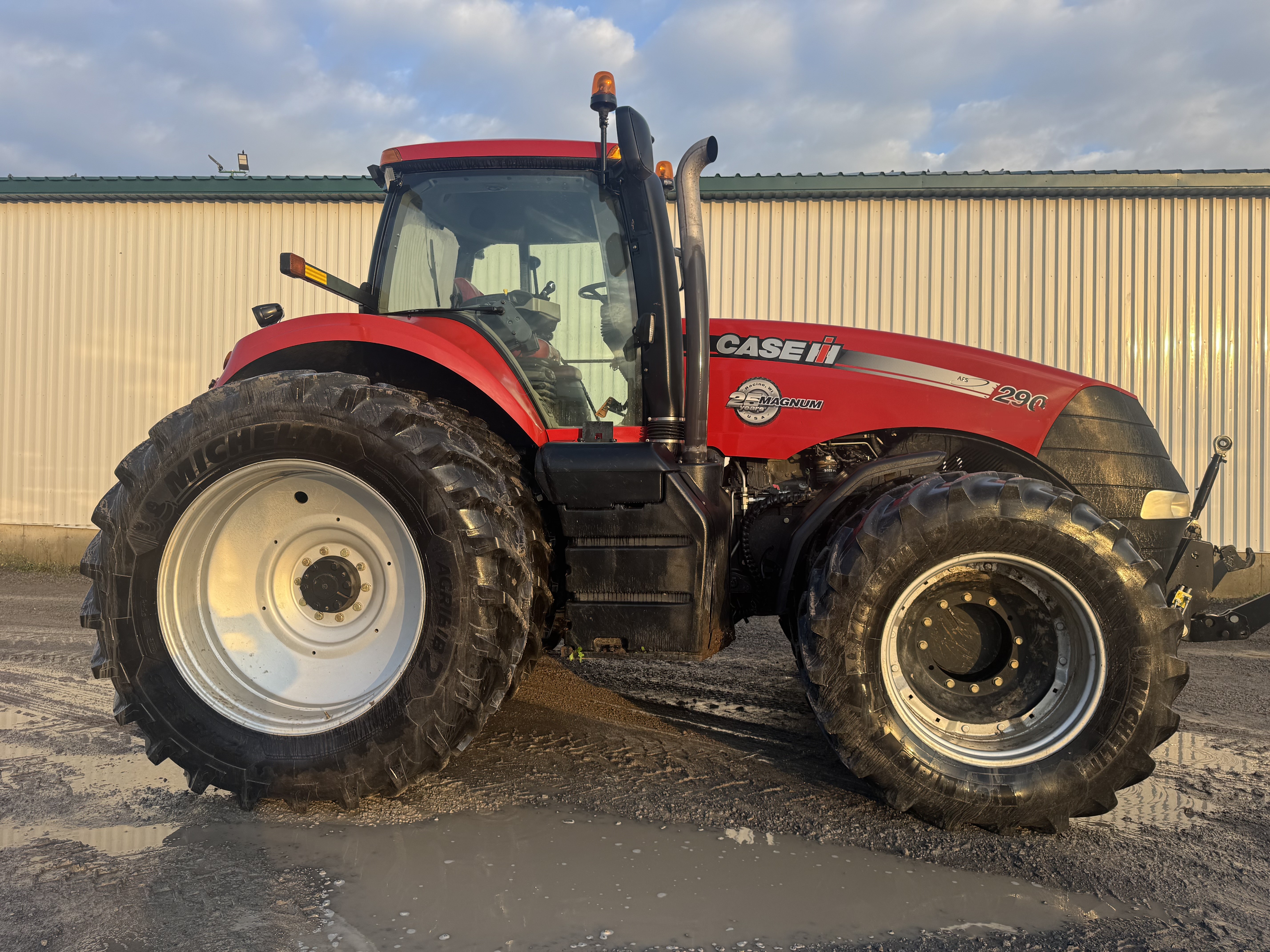 Case/IH MAGNUM 290 FRT HITCH