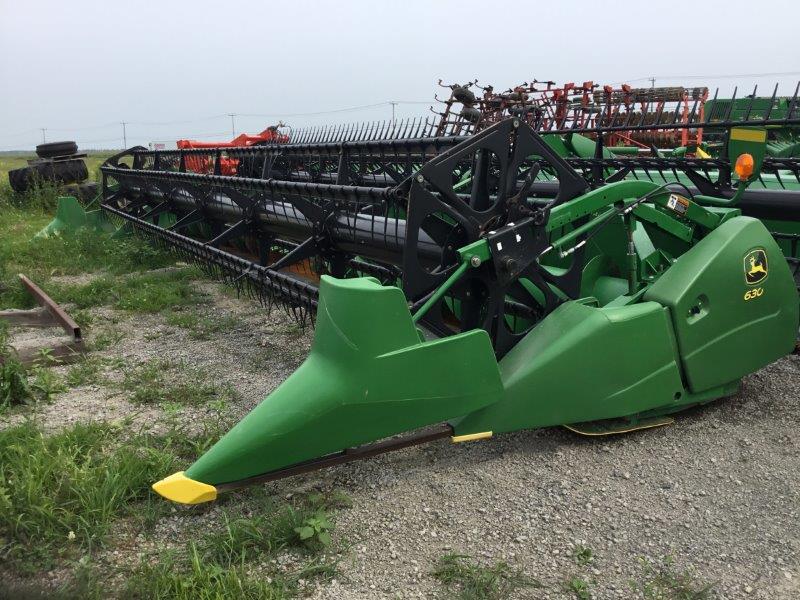 John Deere 630f     *****POUR LES PIECES****