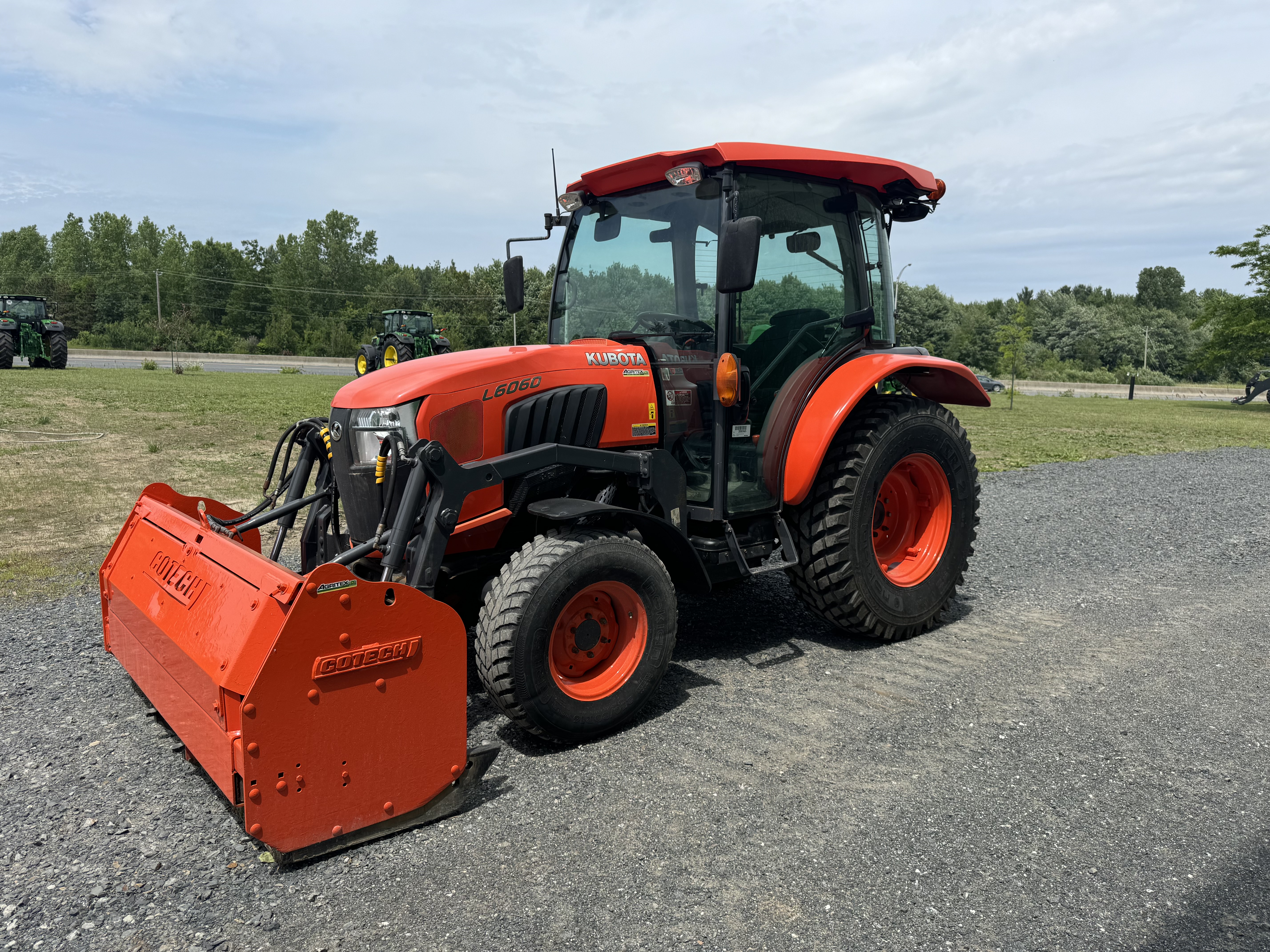 Kubota L6060 GRATTE NOKIAN