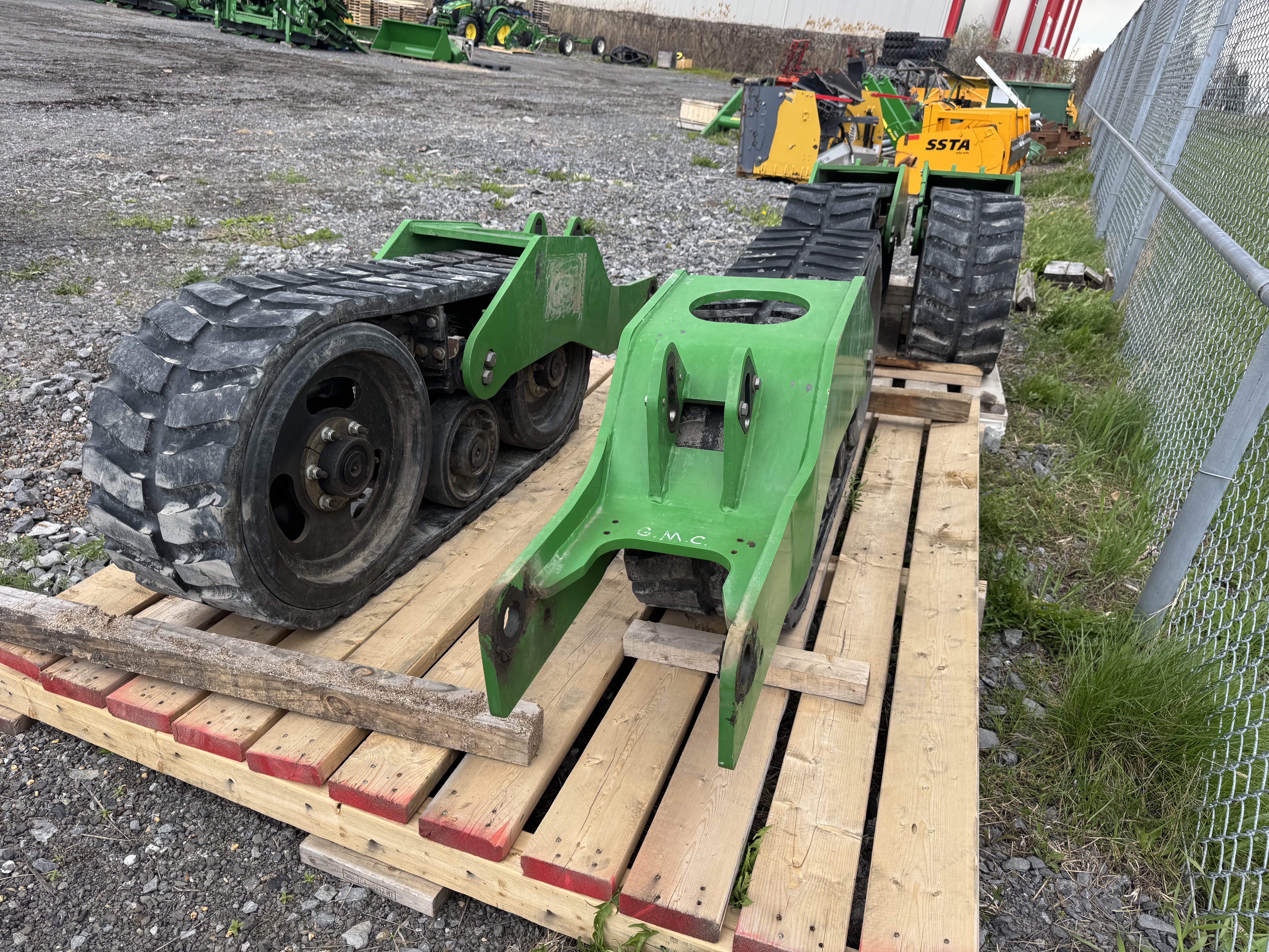 John Deere TRACK PLANTEUR