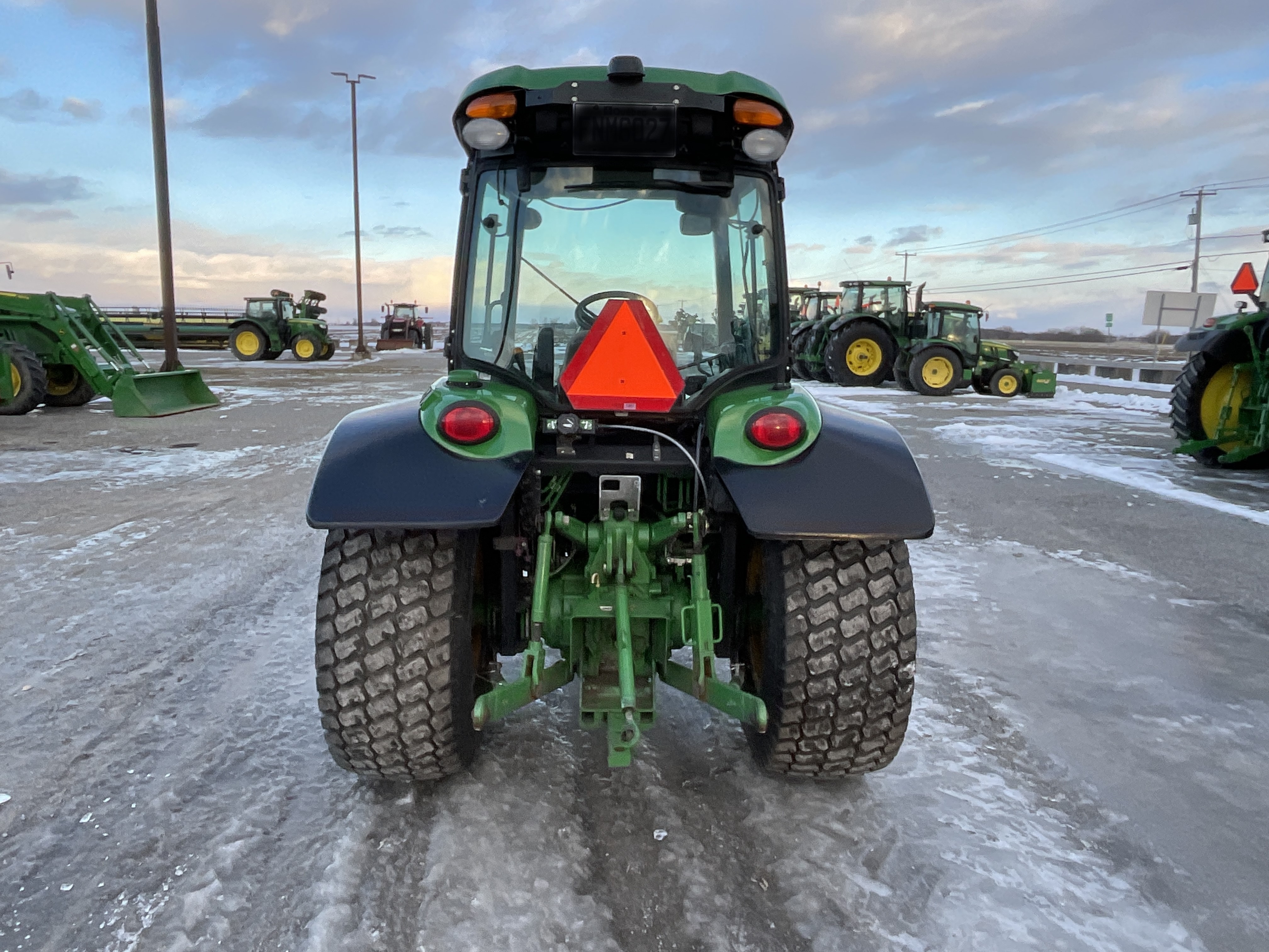 John Deere 4066R TURF