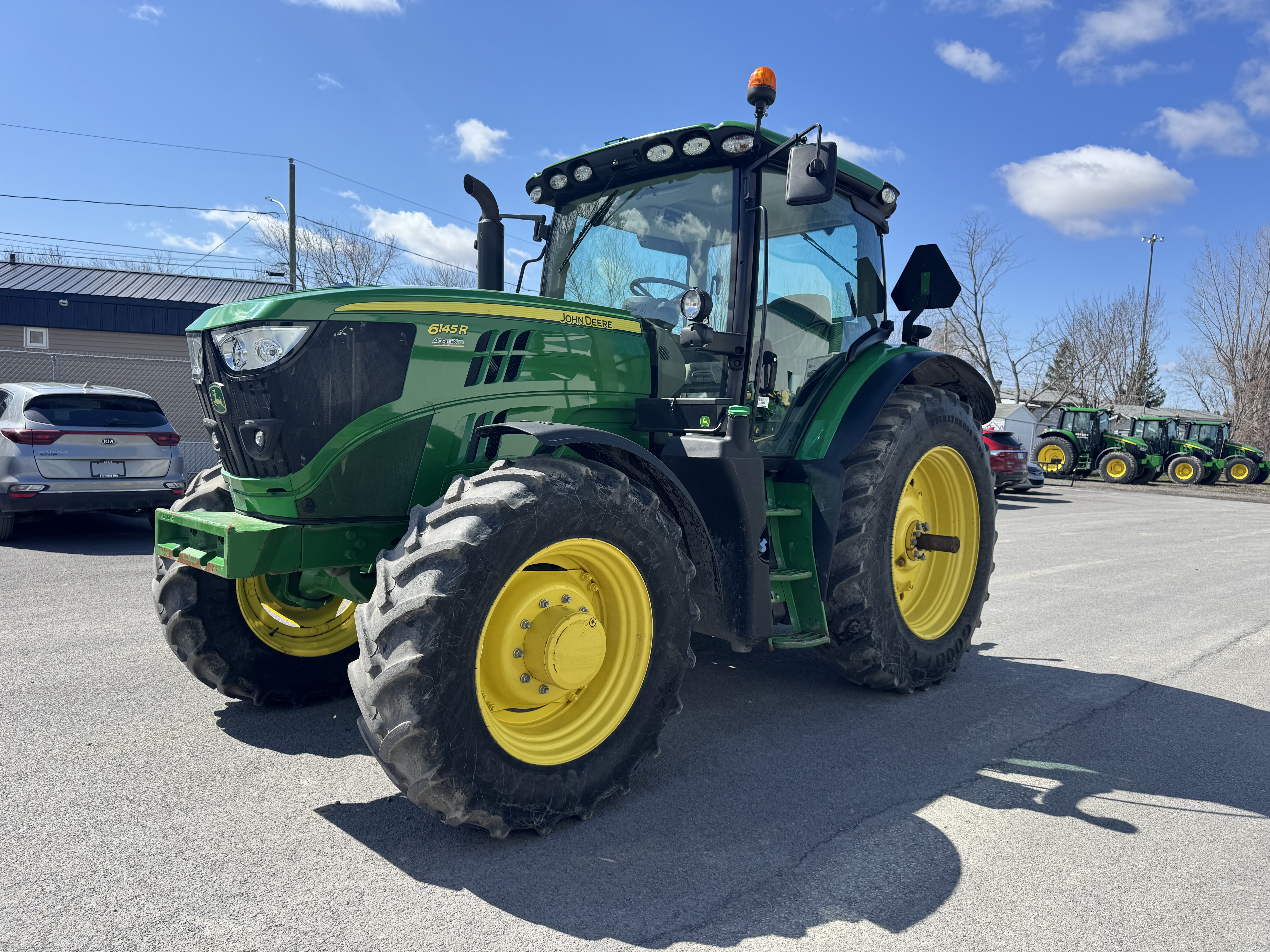 John Deere 6145R