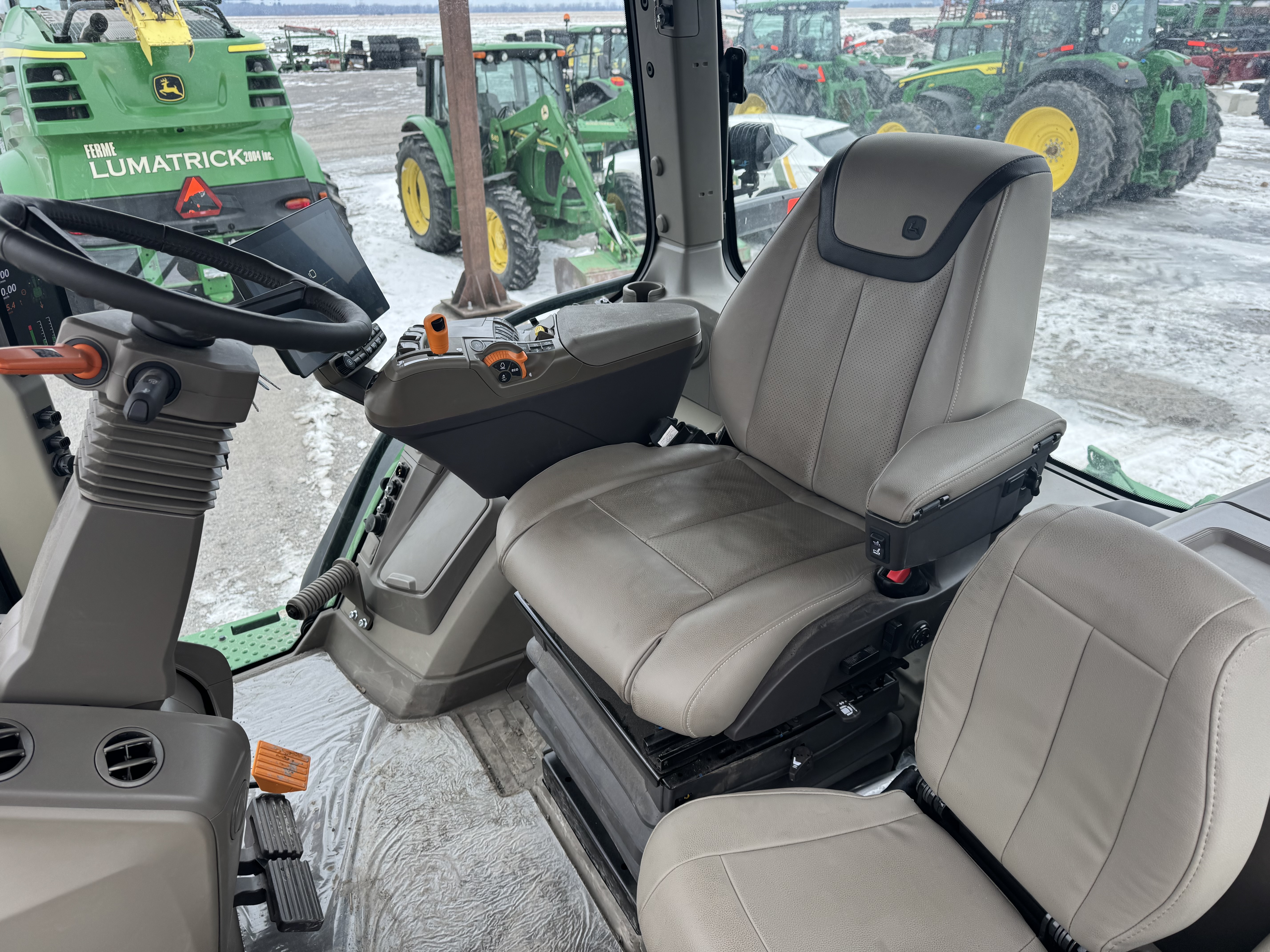 John Deere 8R 250