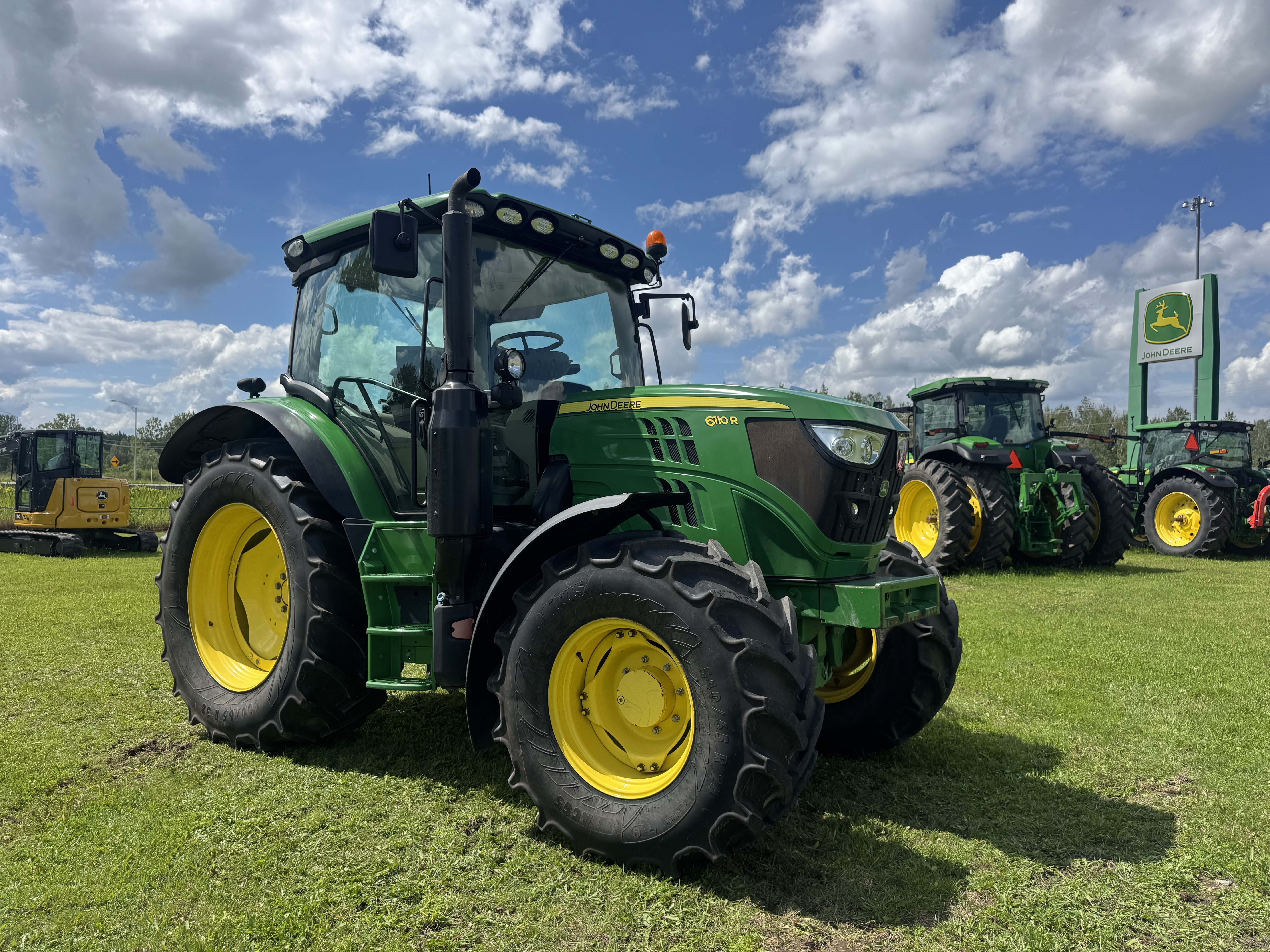 John Deere 6110R