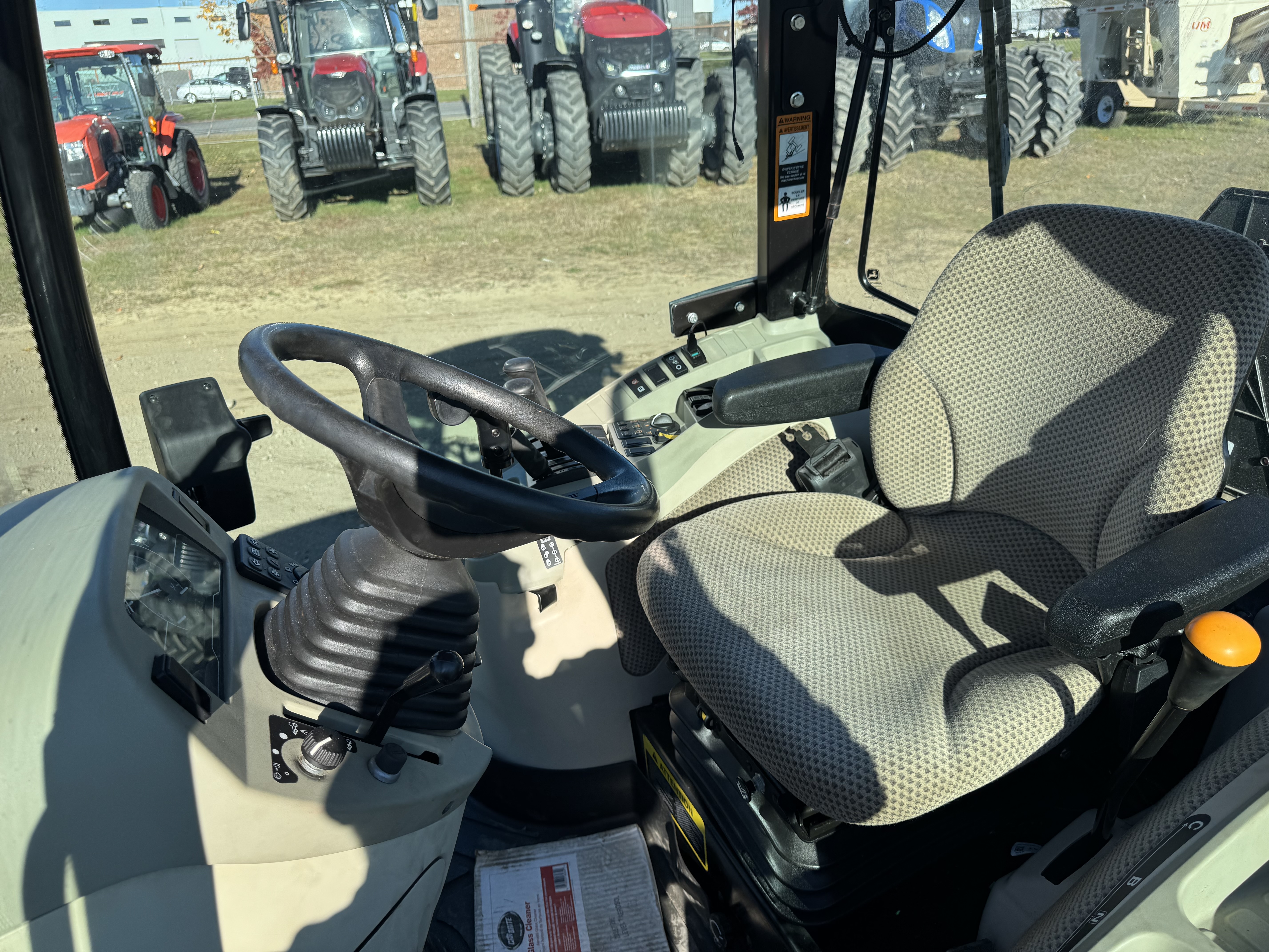 John Deere 4066R NOKIAN GRATTE