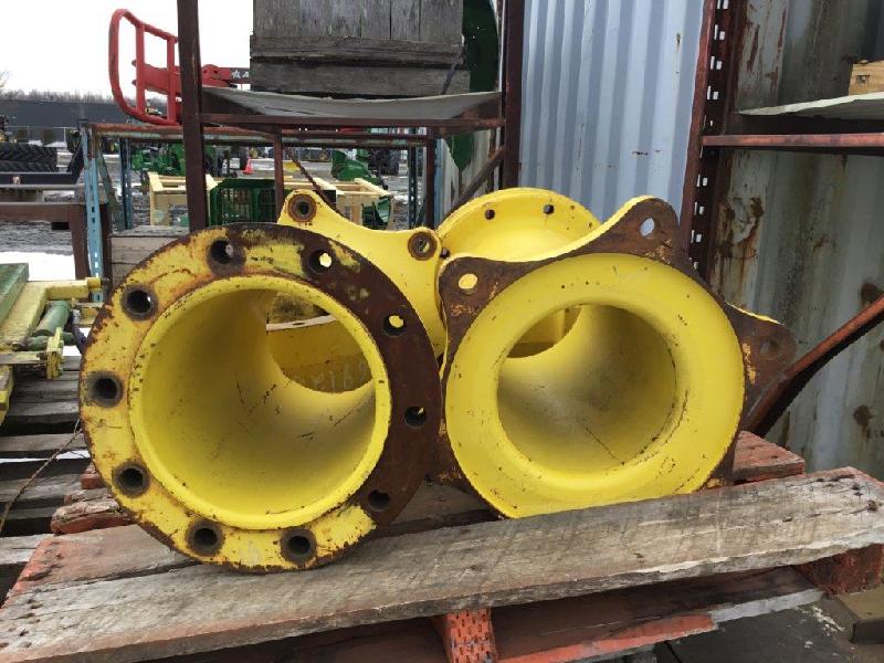 John Deere SPACER22