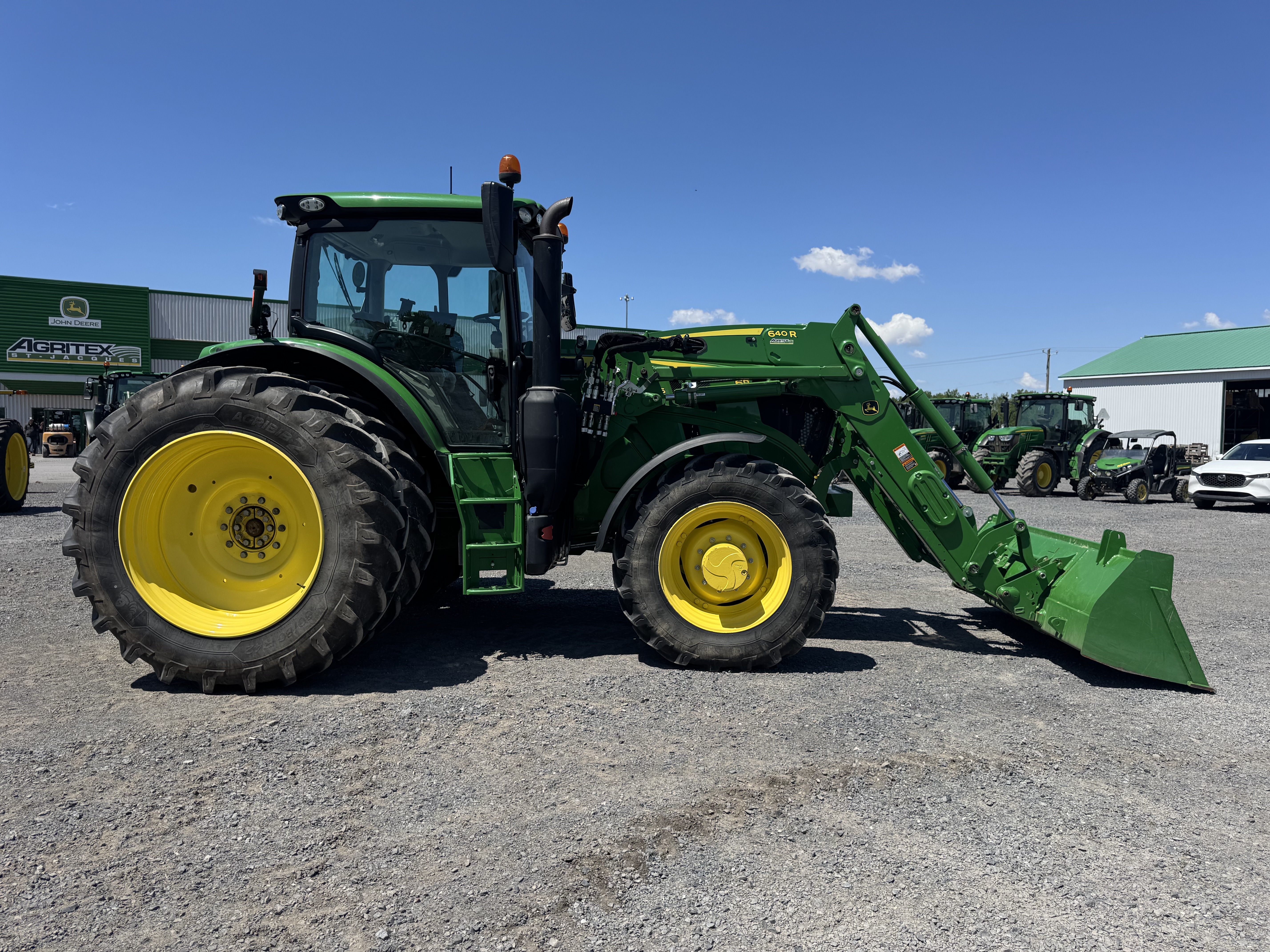 John Deere 6R 145