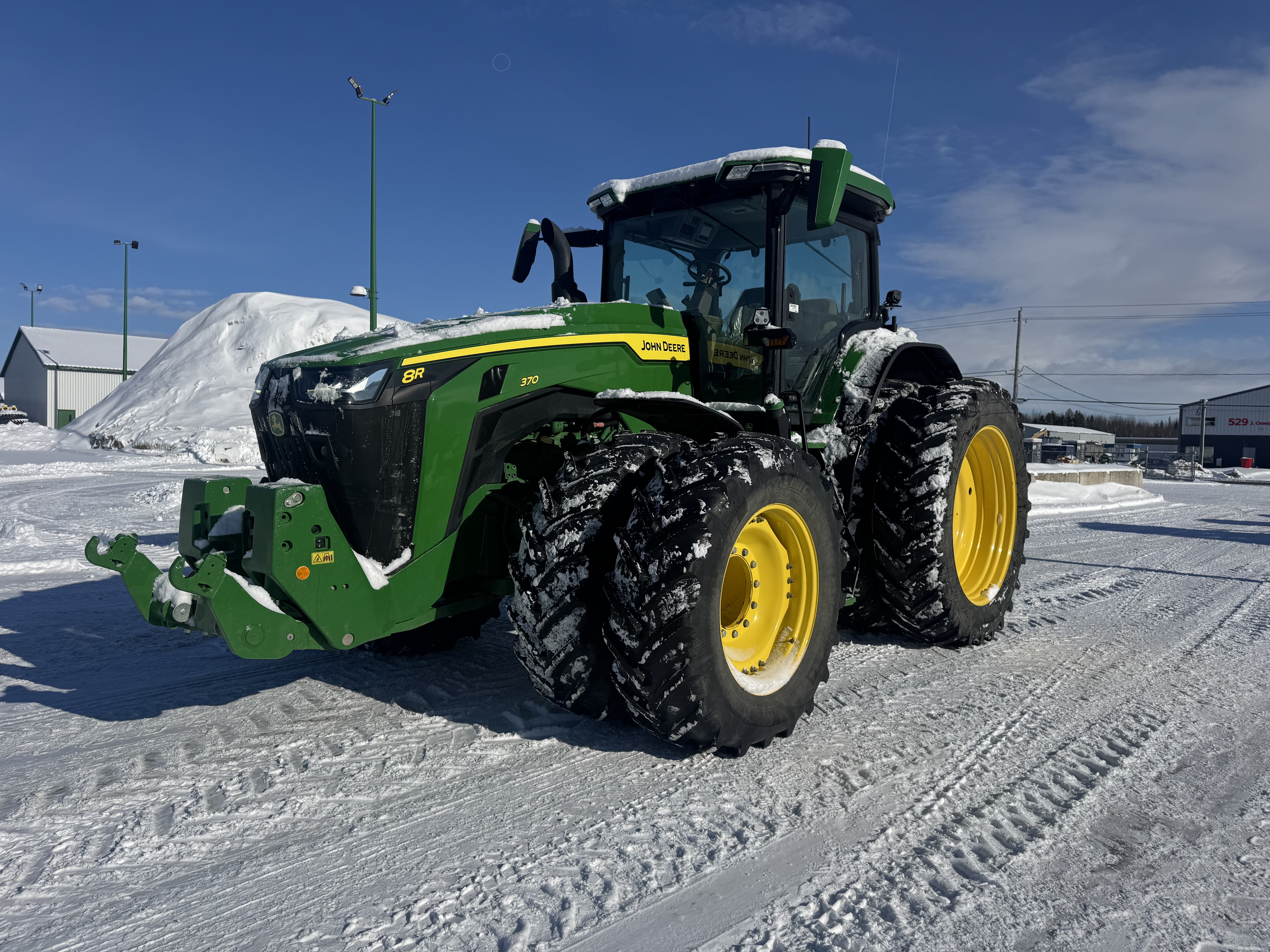 John Deere 8R 370 FRONT HITCH 