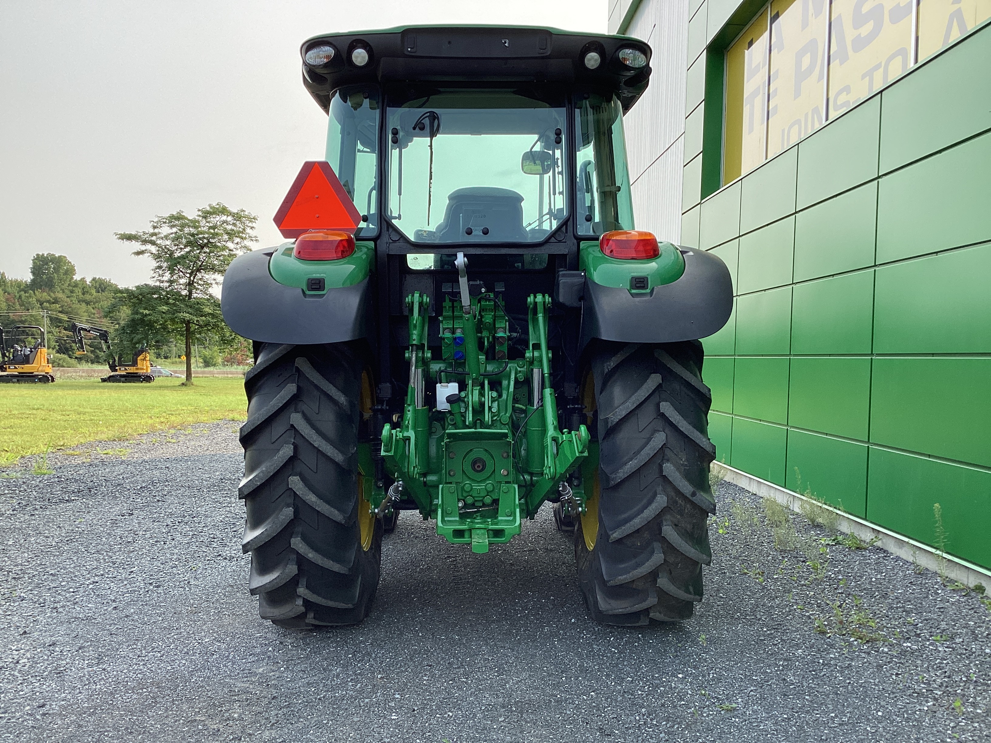 John Deere 5090R