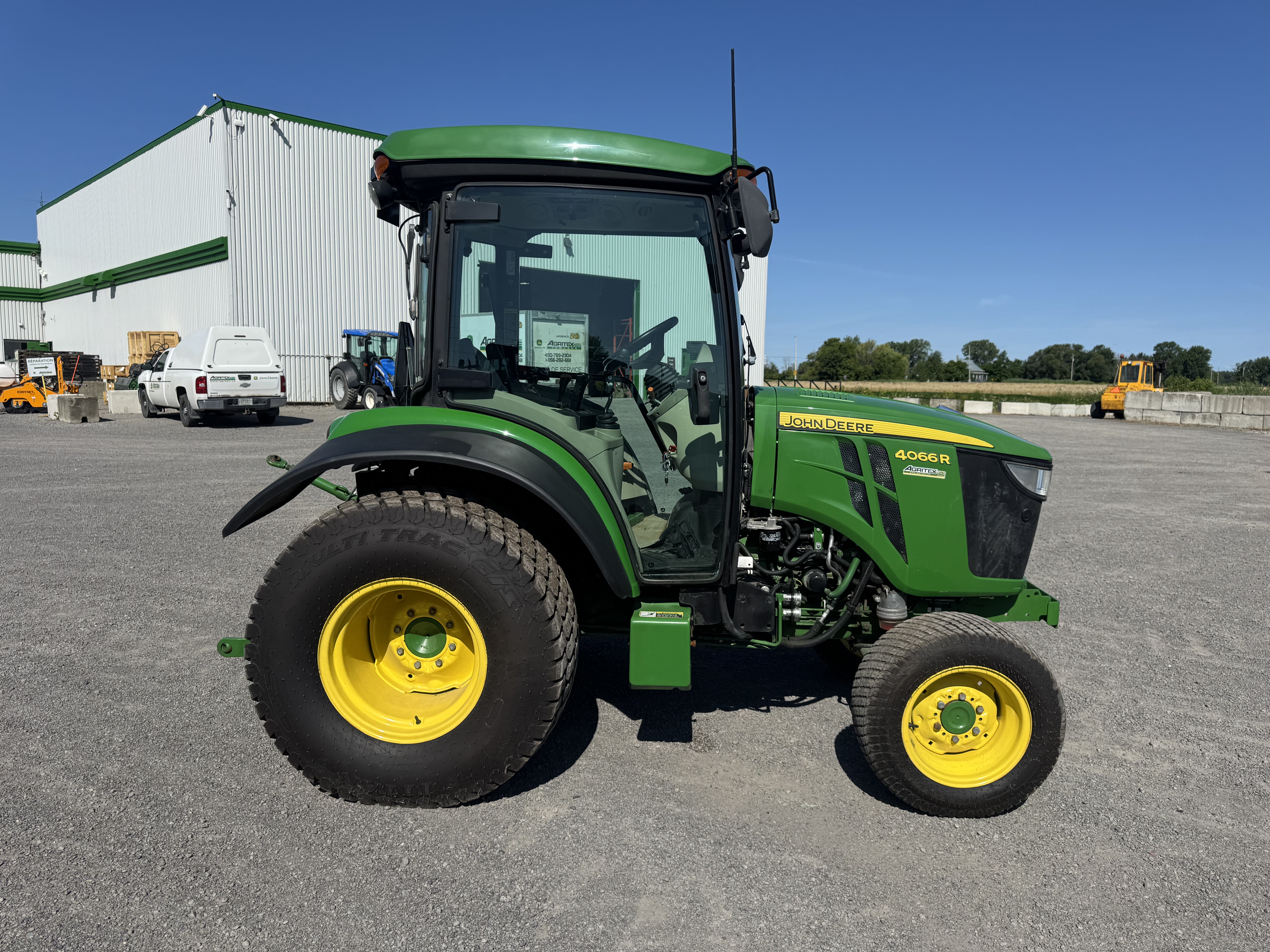 John Deere 4066R TURF    