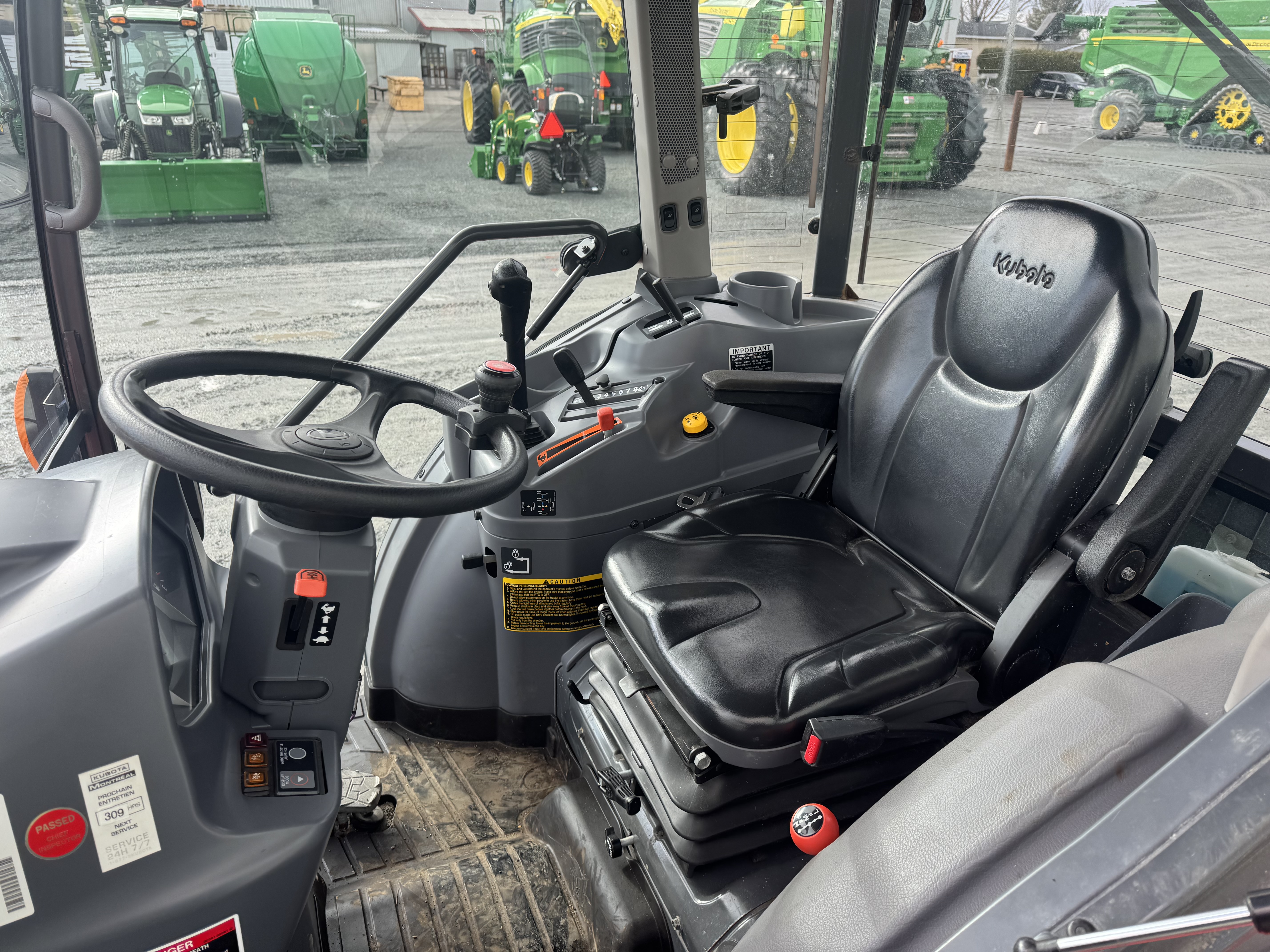 Kubota L6060 GRATTE NOKIAN    