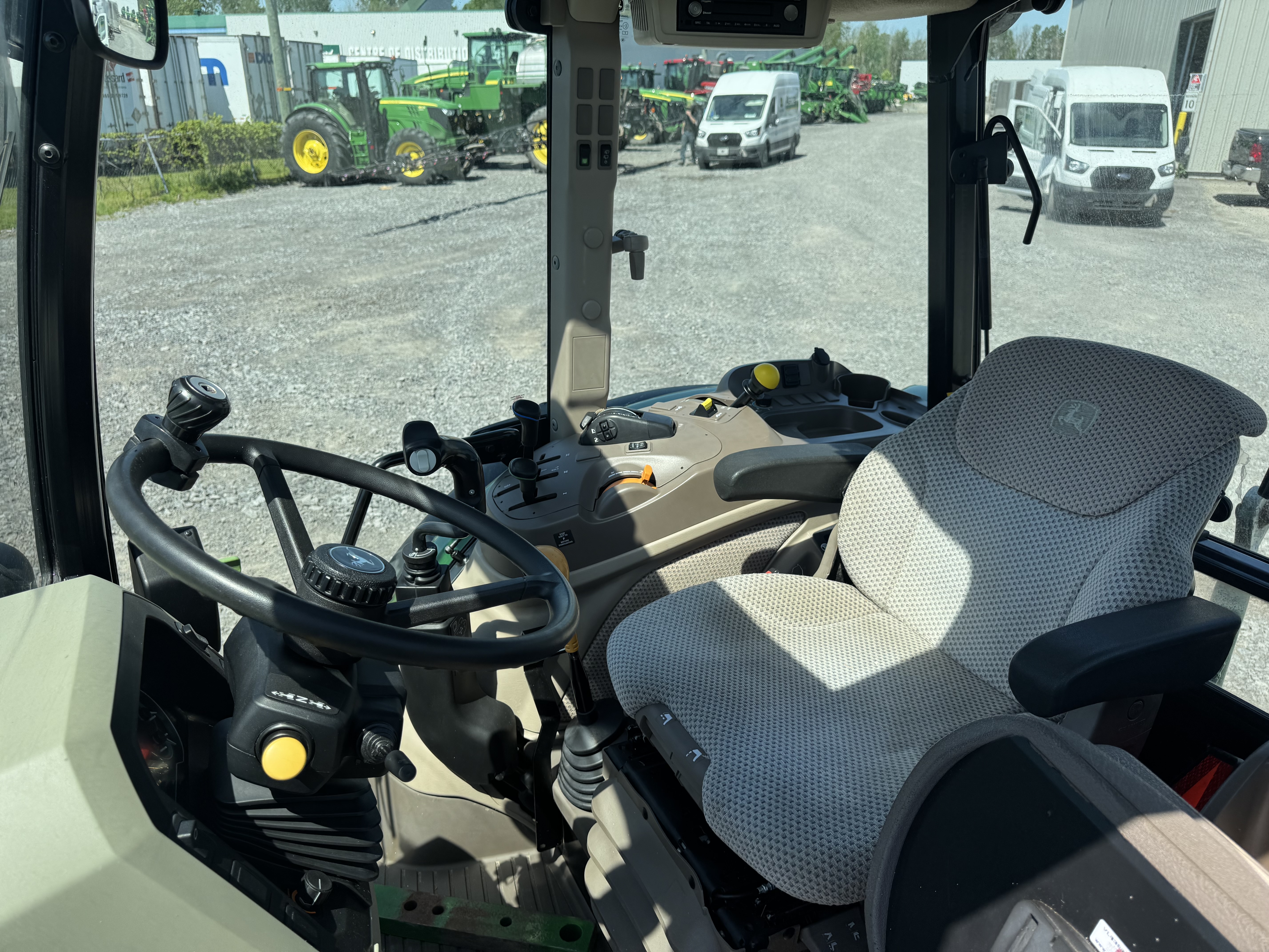 John Deere 5090M