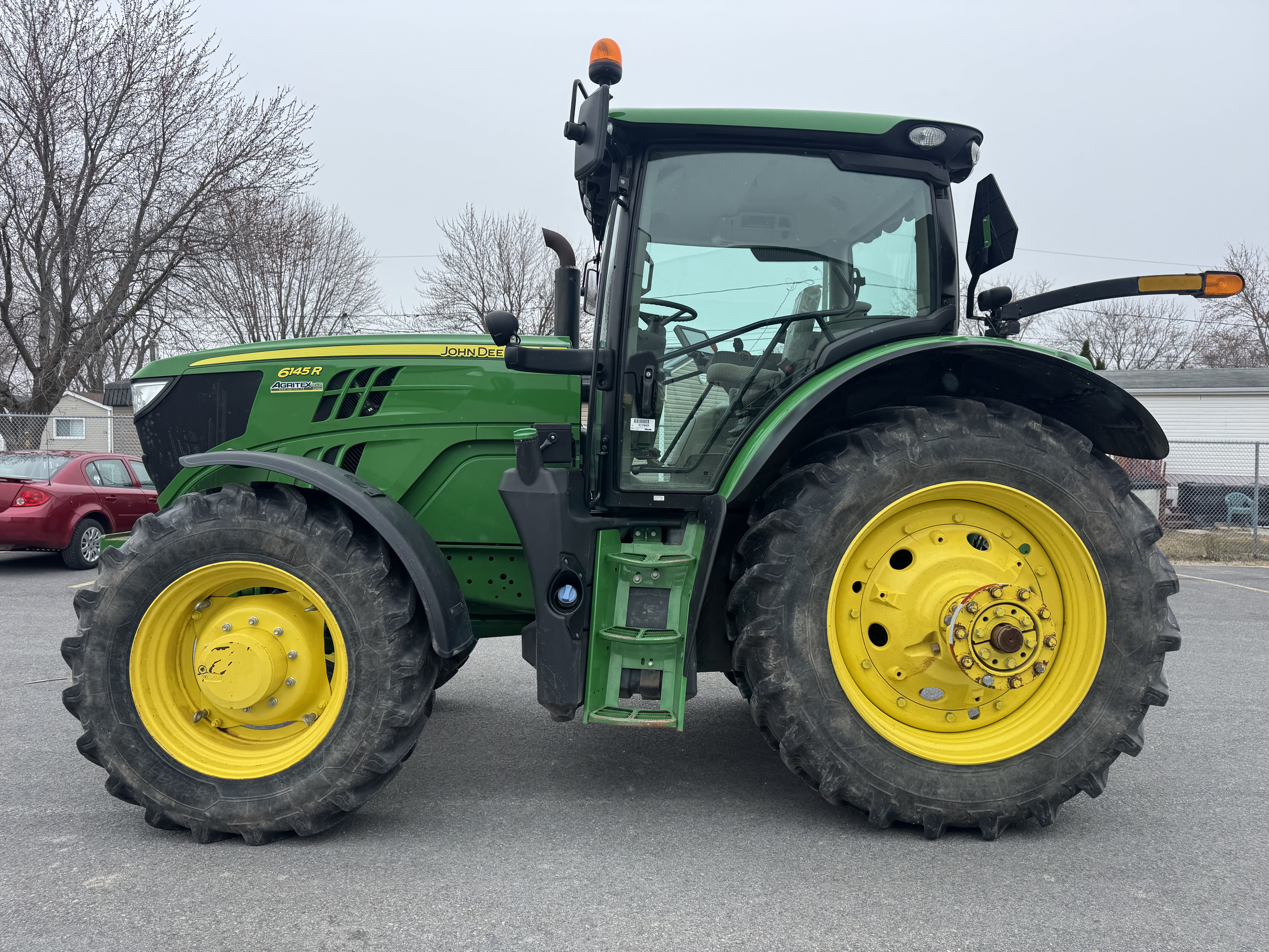 John Deere 6145R