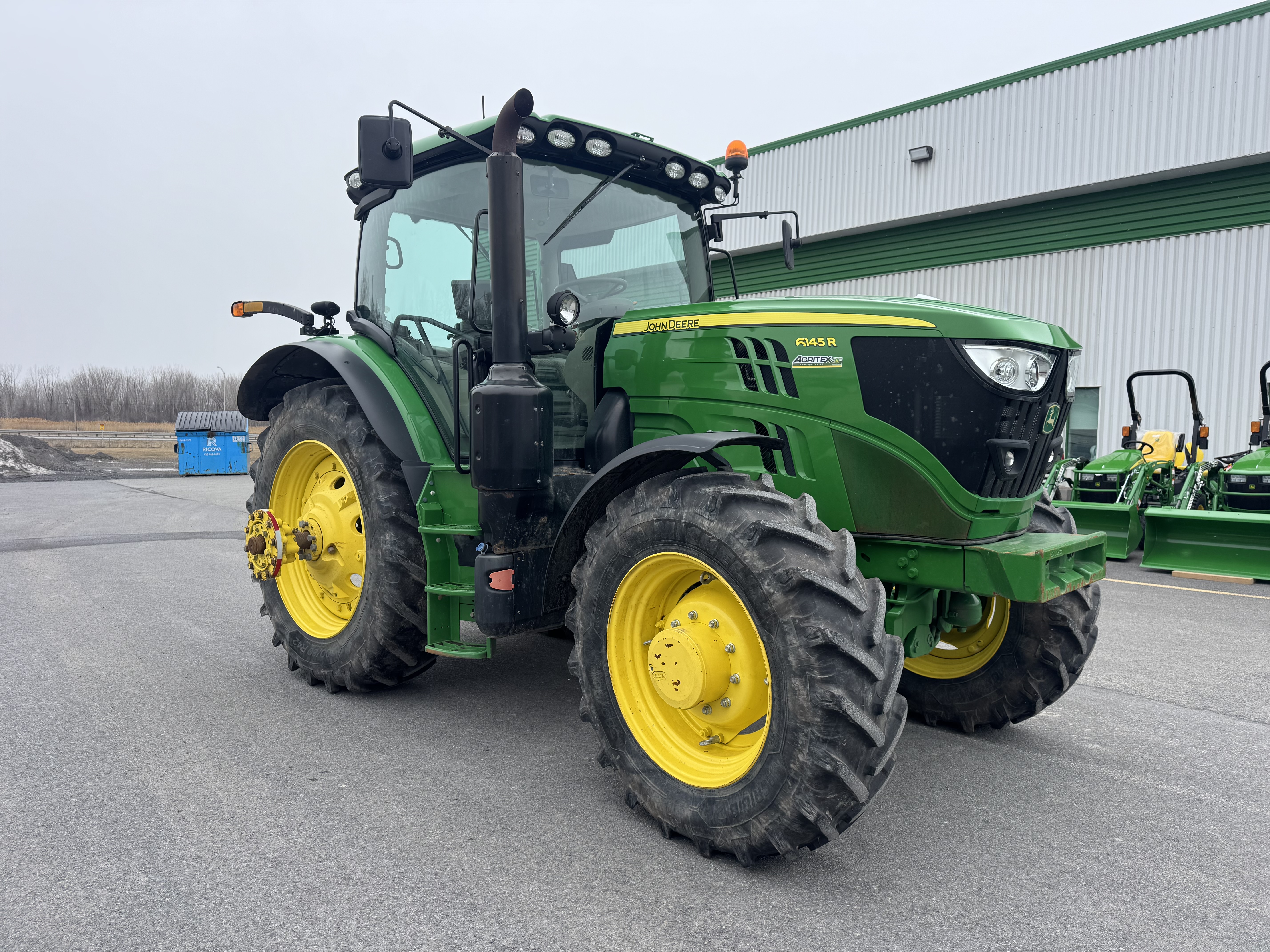 John Deere 6145R