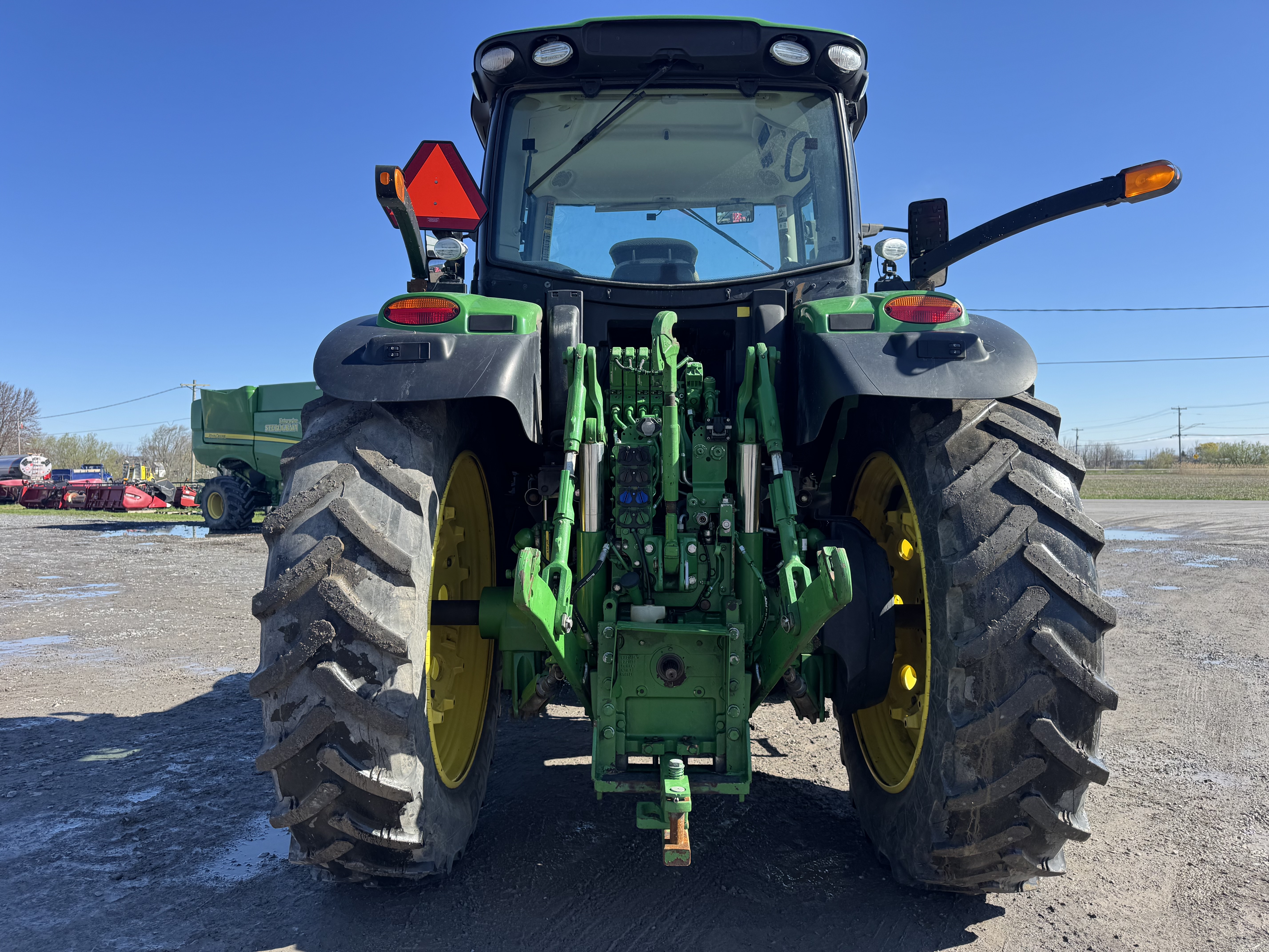John Deere 6230R FRT HITCH