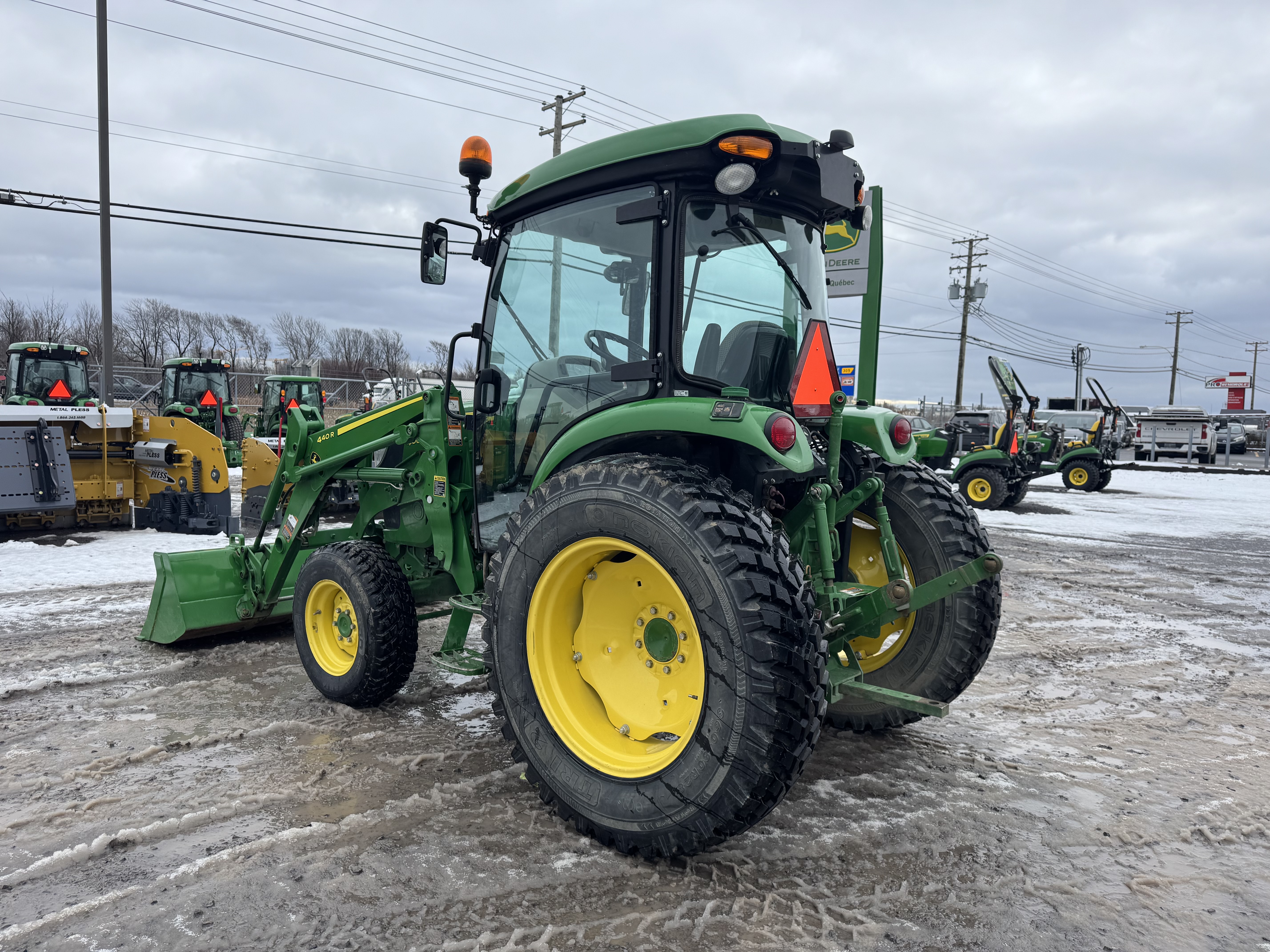 John Deere 4066R