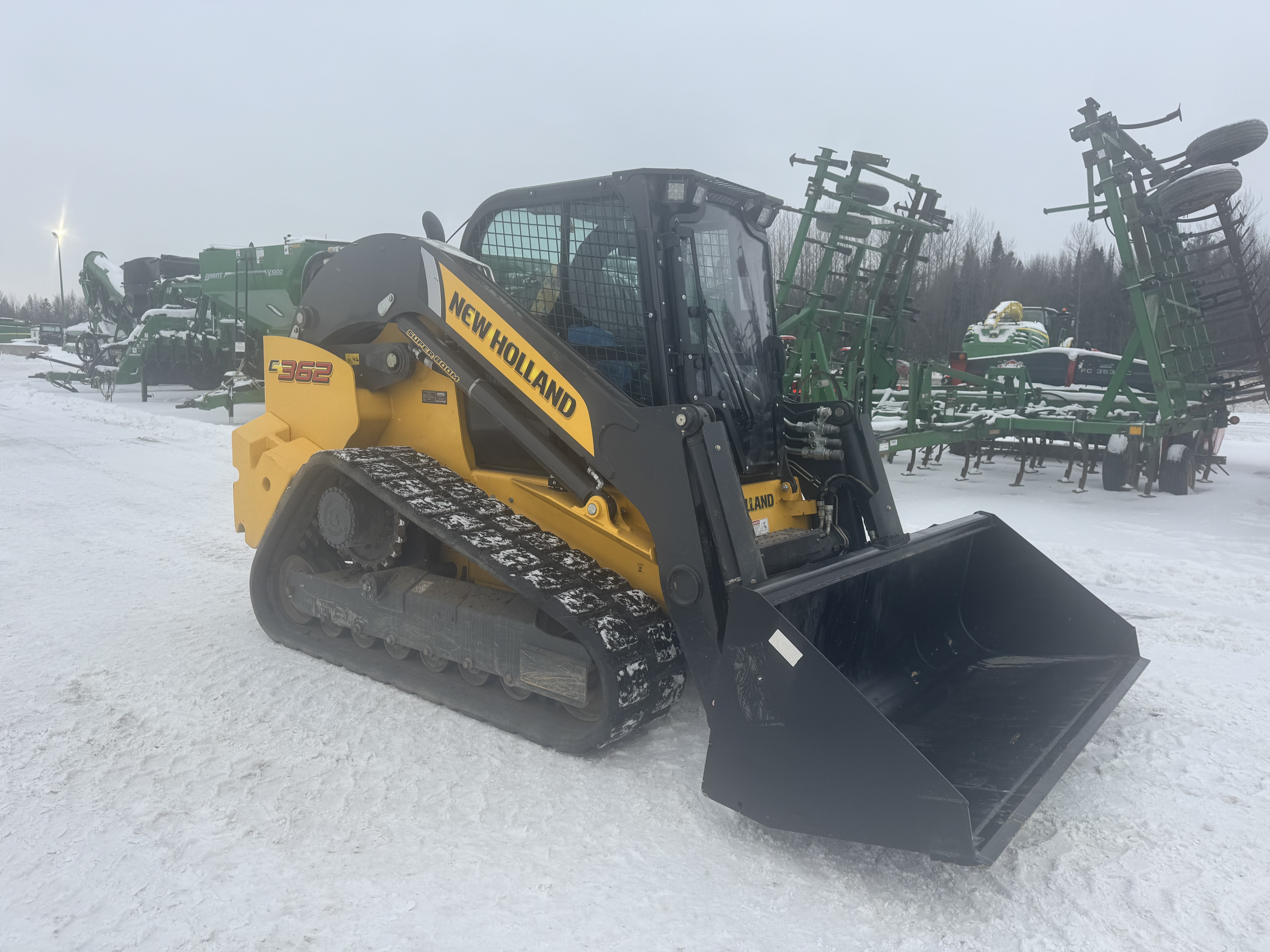 New Holland C362