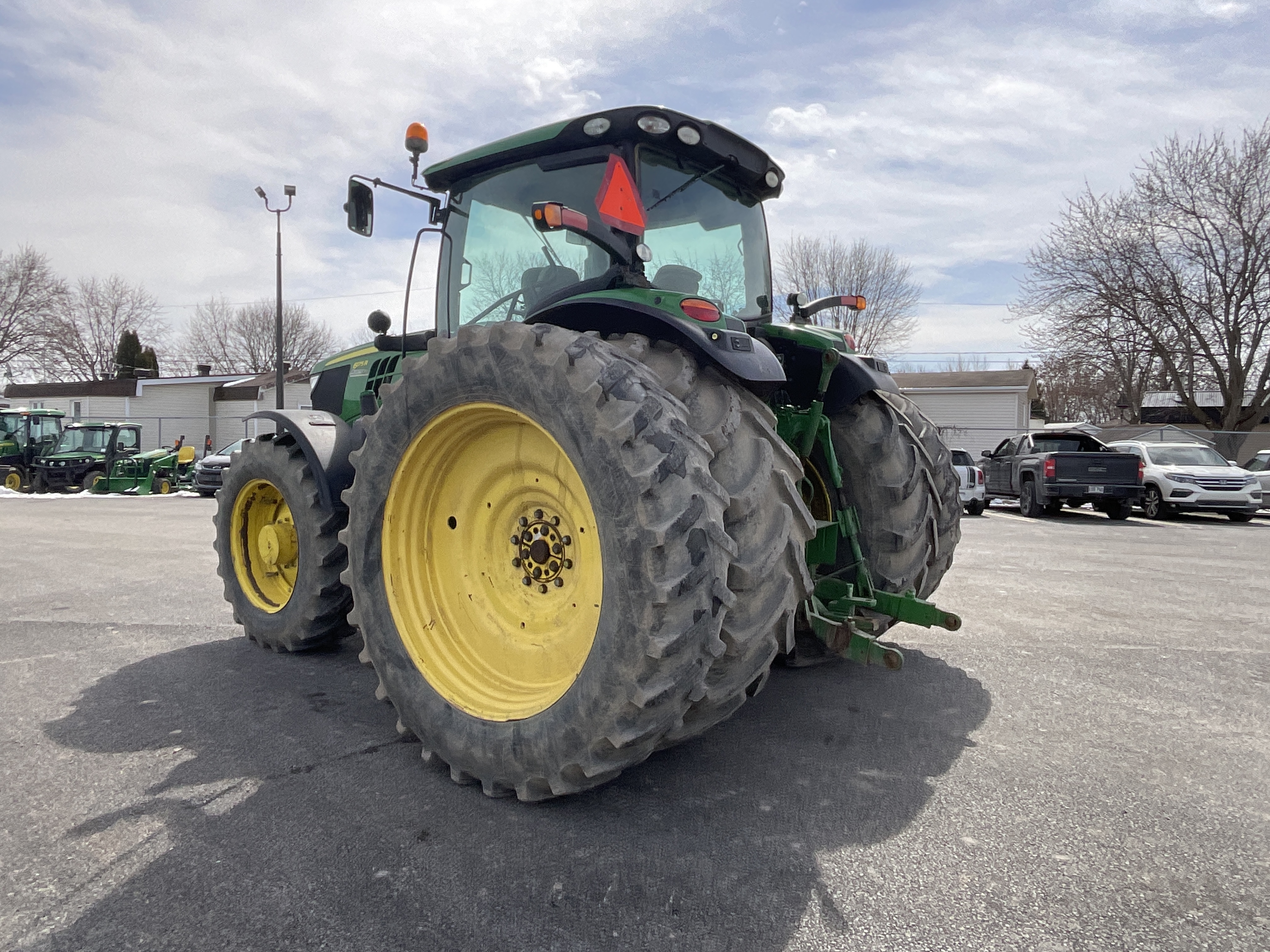 John Deere 6175R 