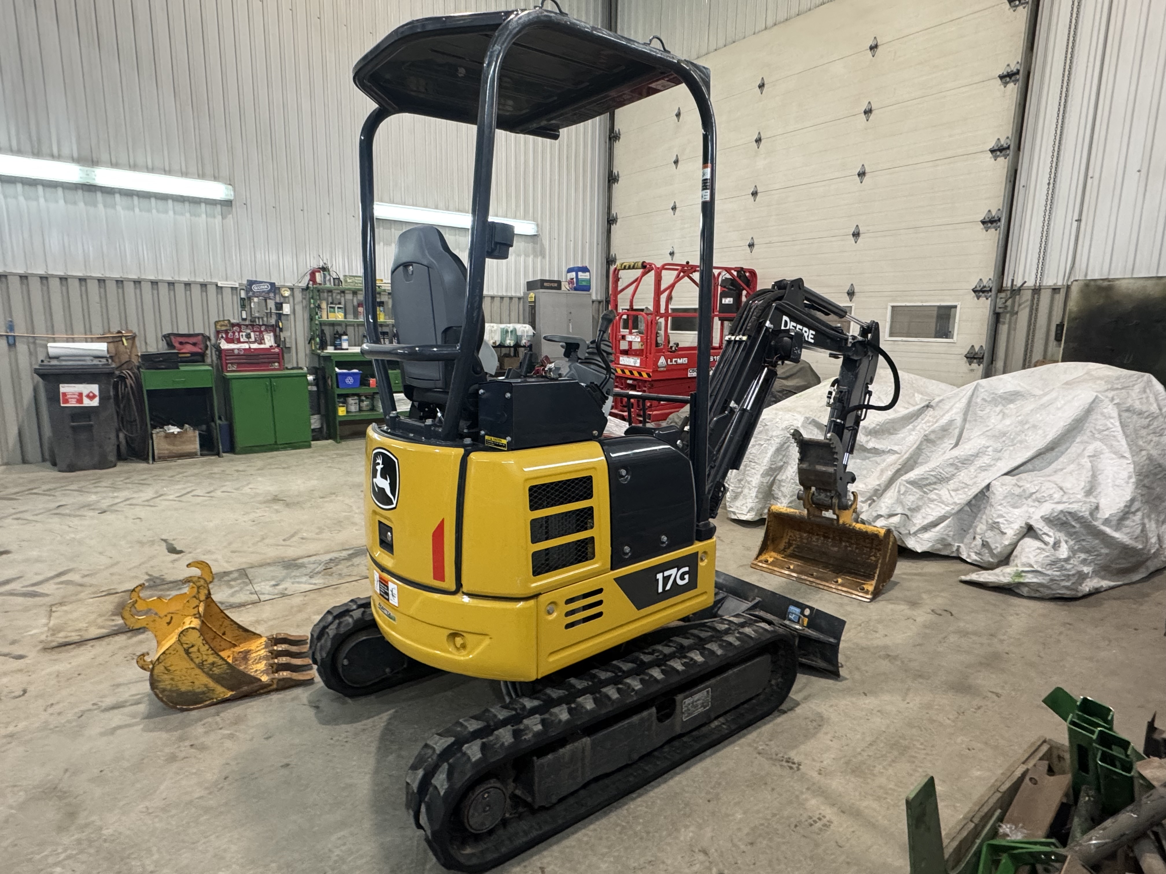 John Deere 17G