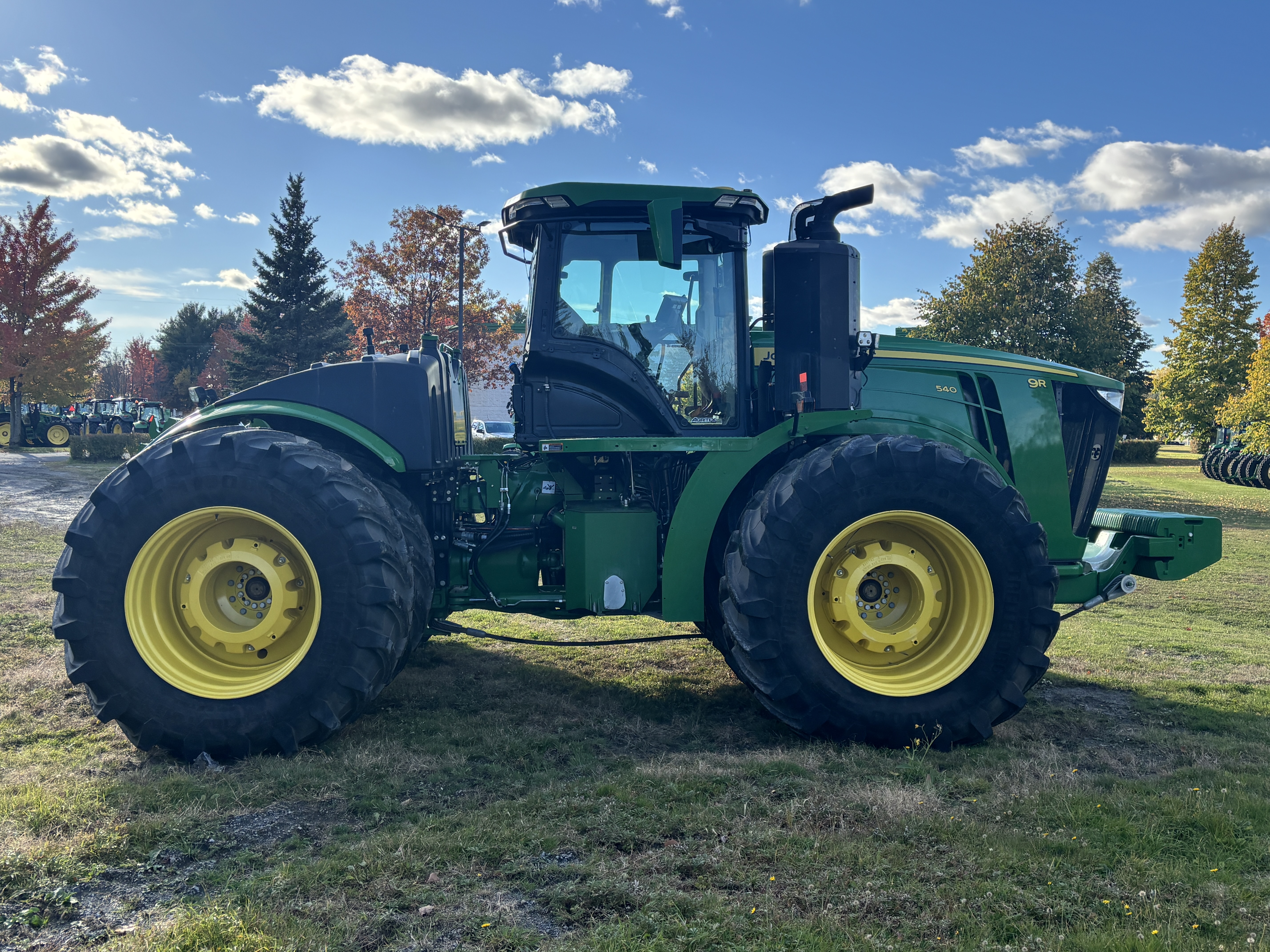 John Deere 9R 540 HITCH + PTO