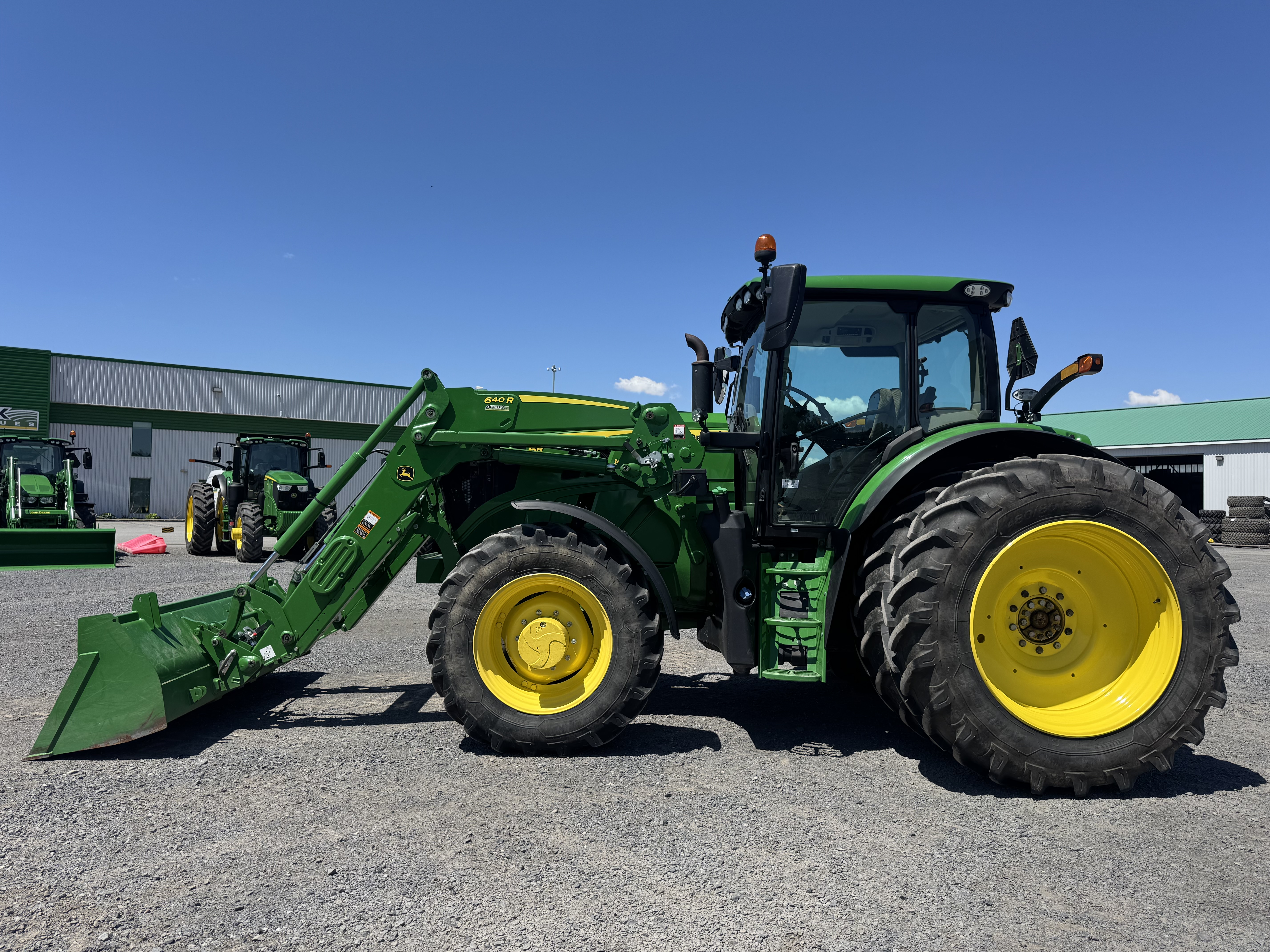 John Deere 6R 145