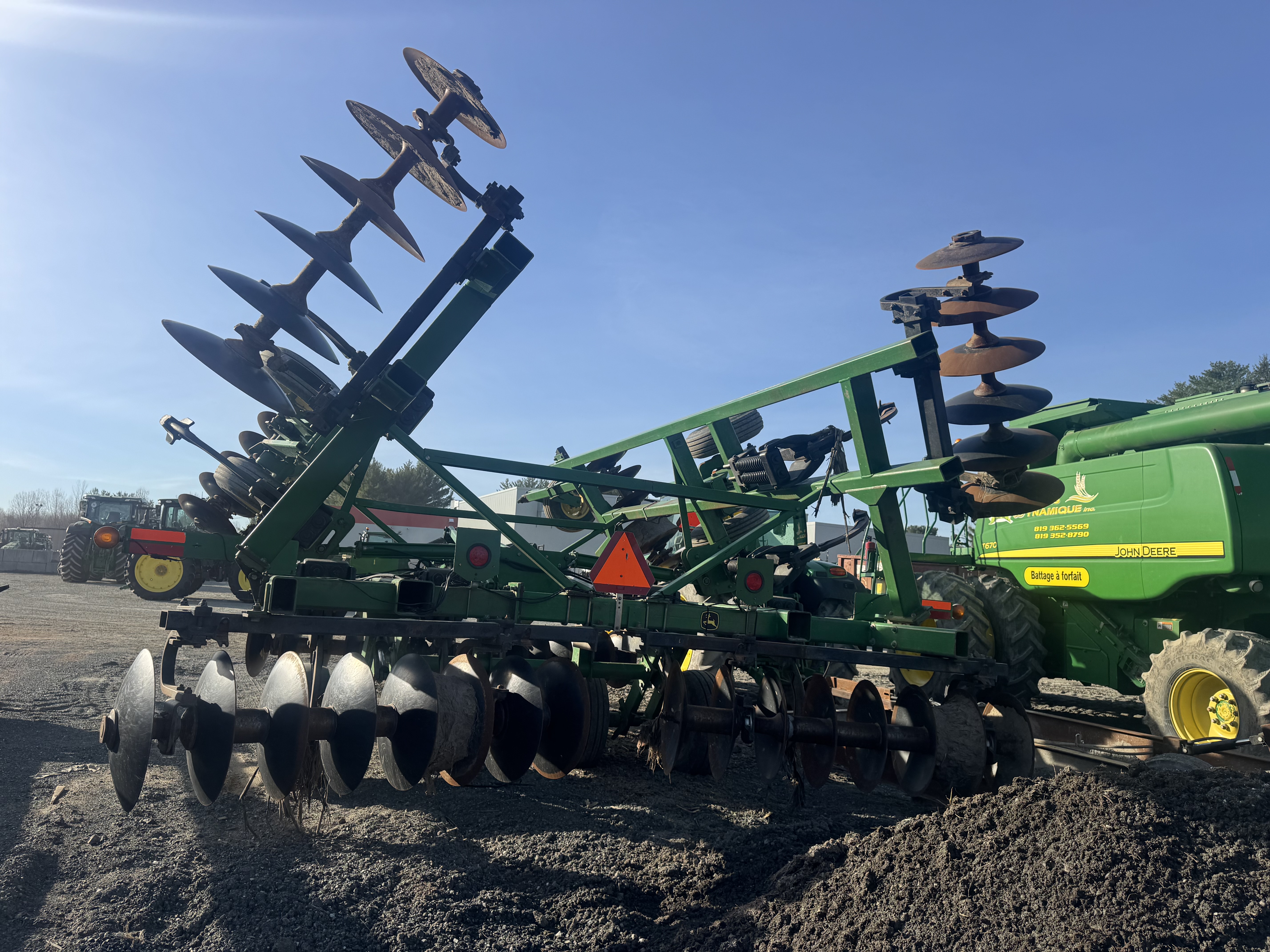 John Deere 512