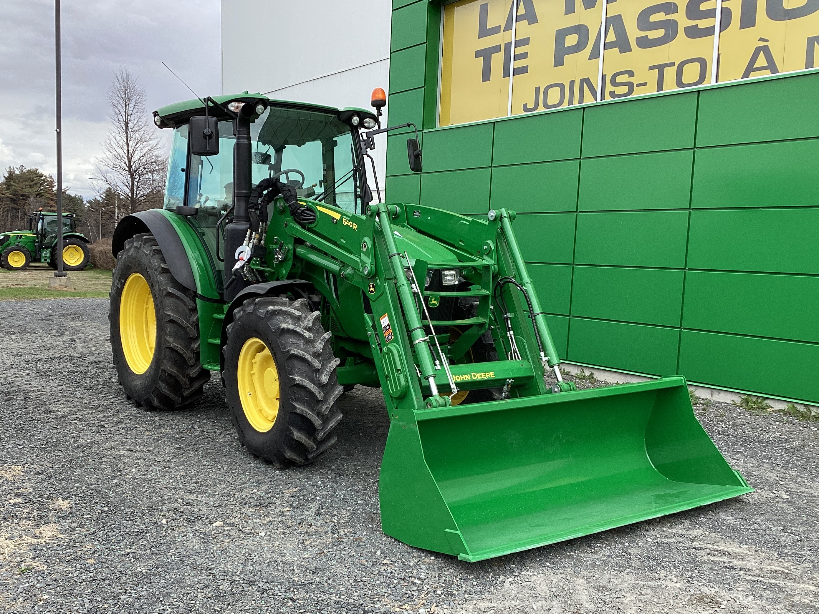 John Deere 5125R