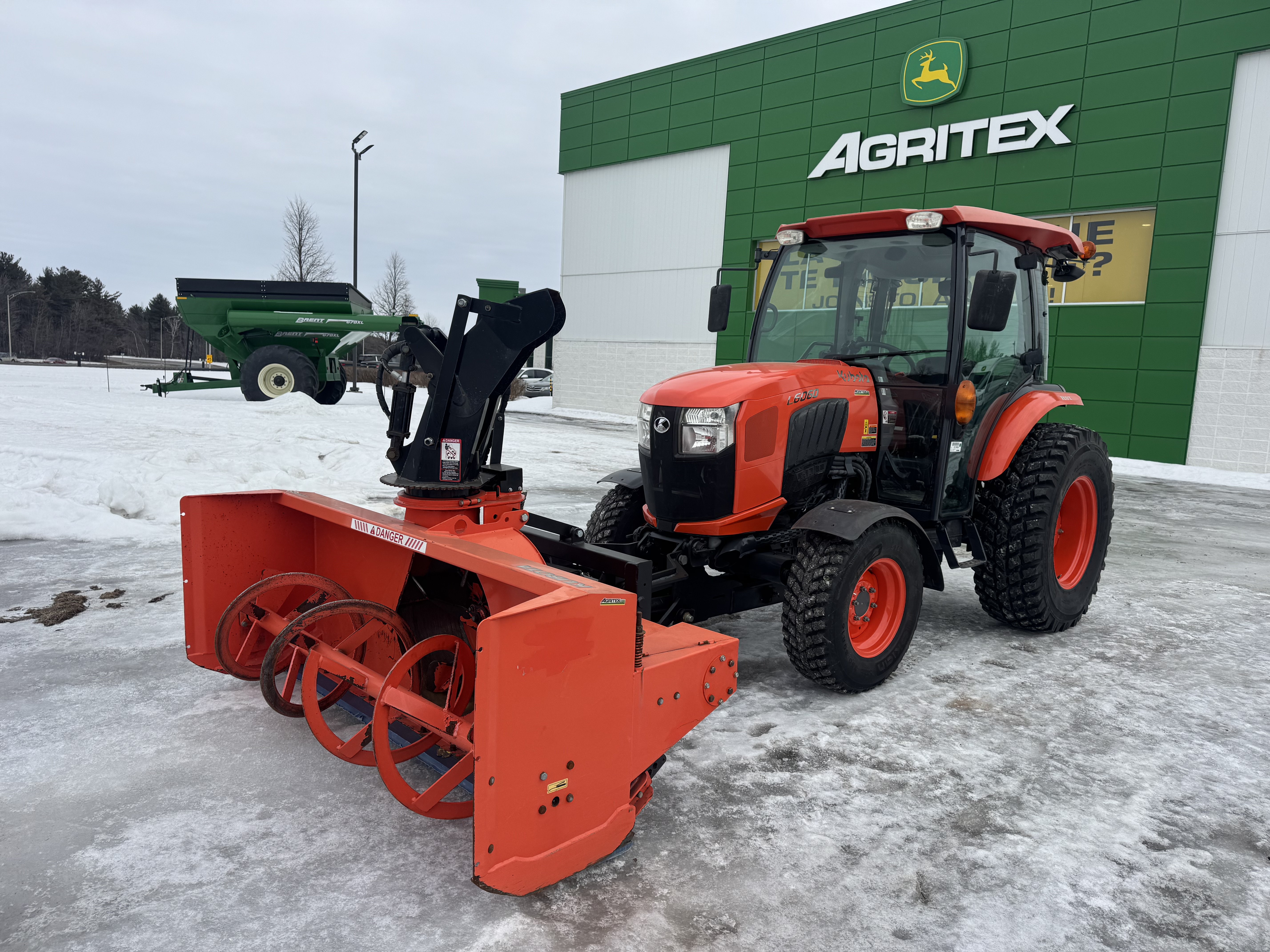 Kubota L6060 FRT SOUFFLEUR 