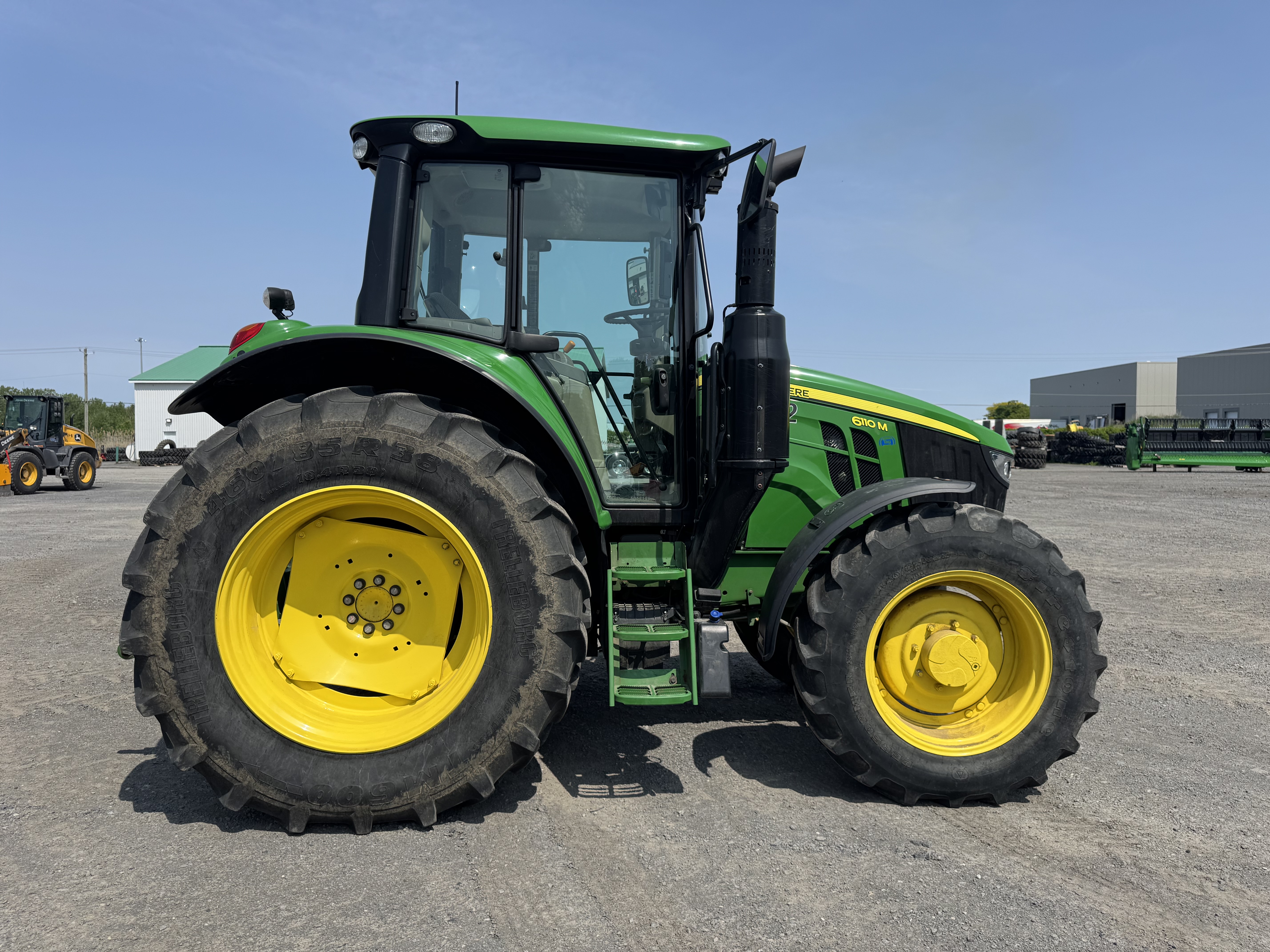 John Deere 6110M