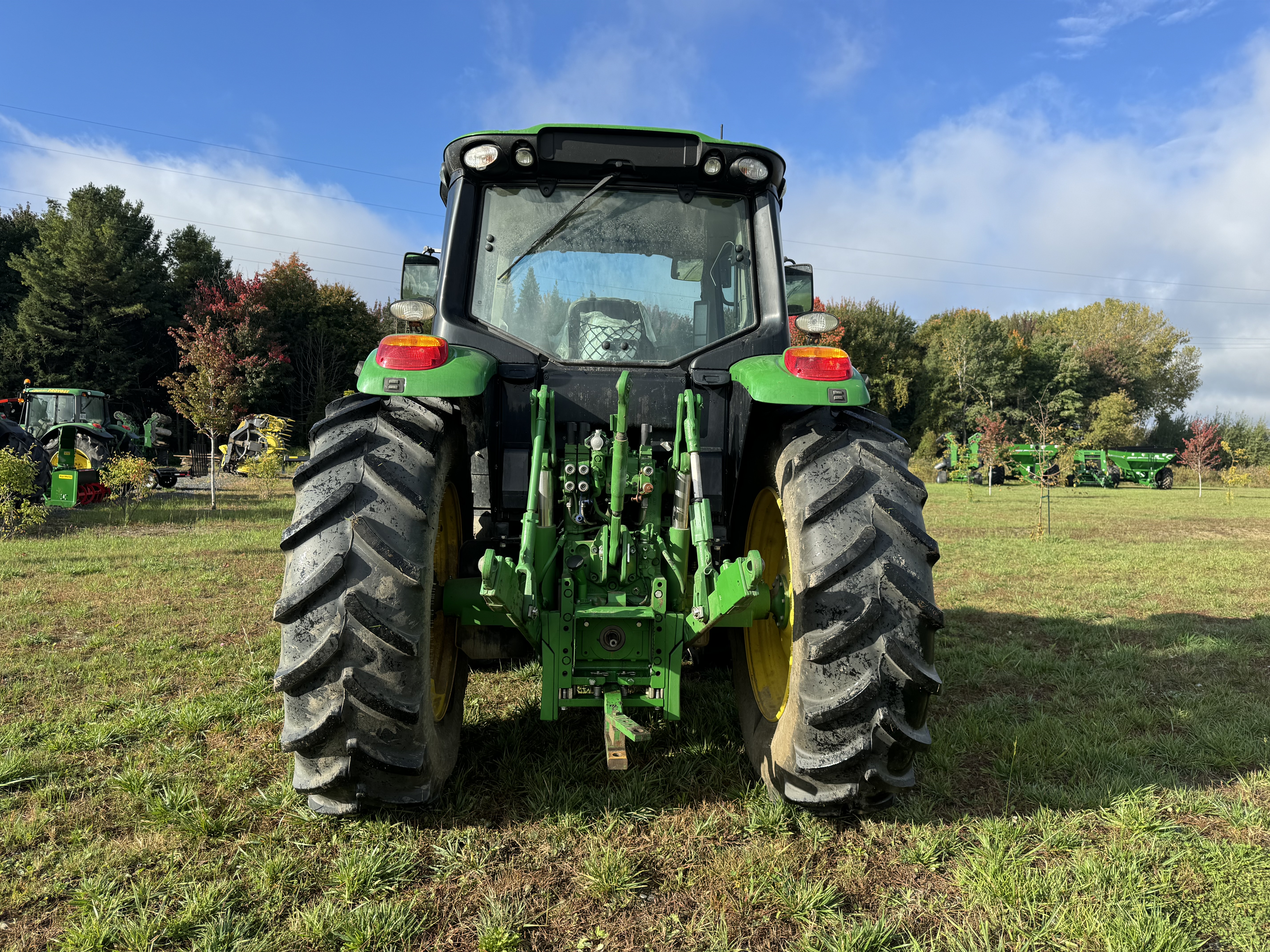 John Deere 6110M 