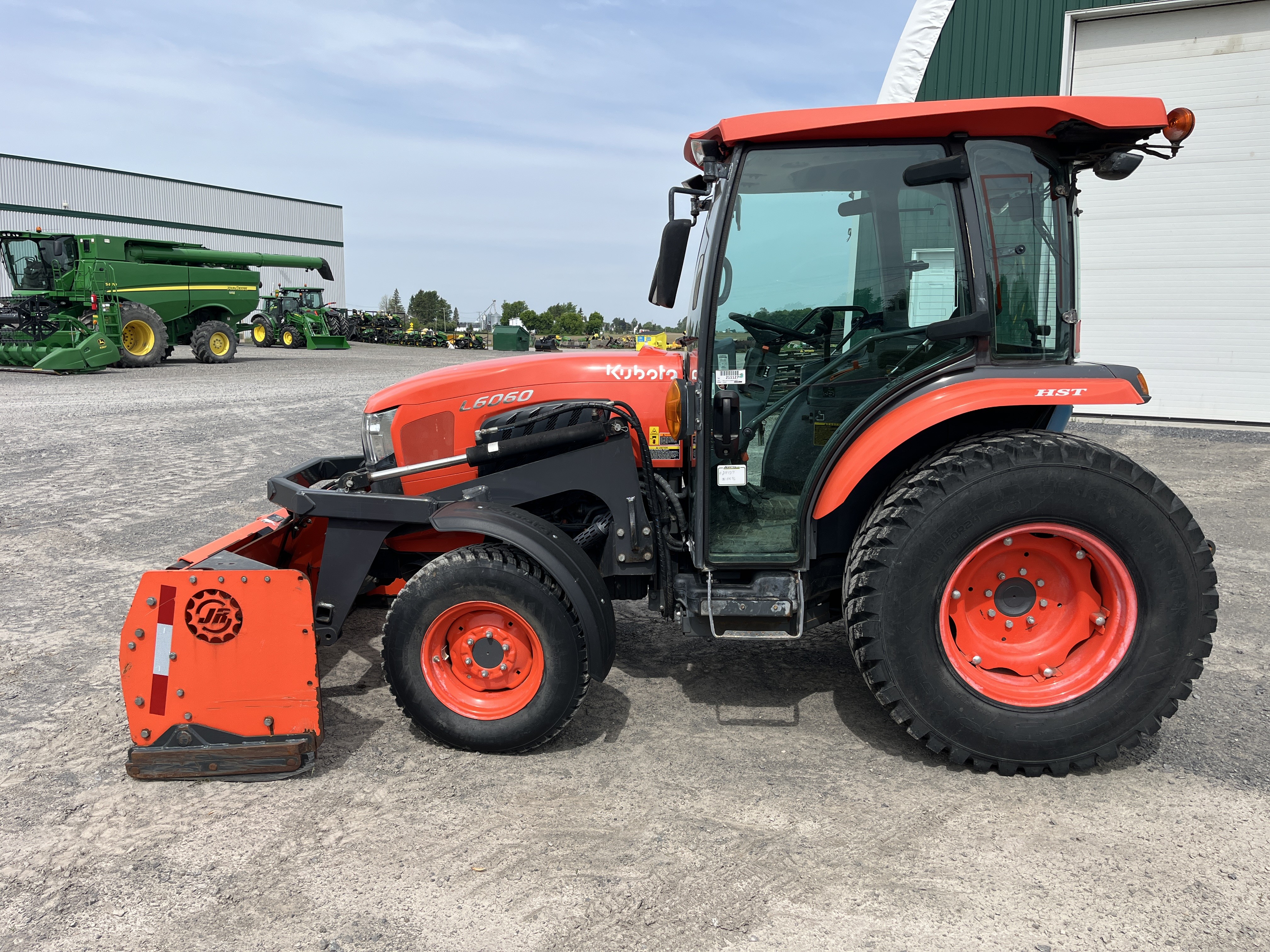 Kubota L6060 GRATTE NOKIAN