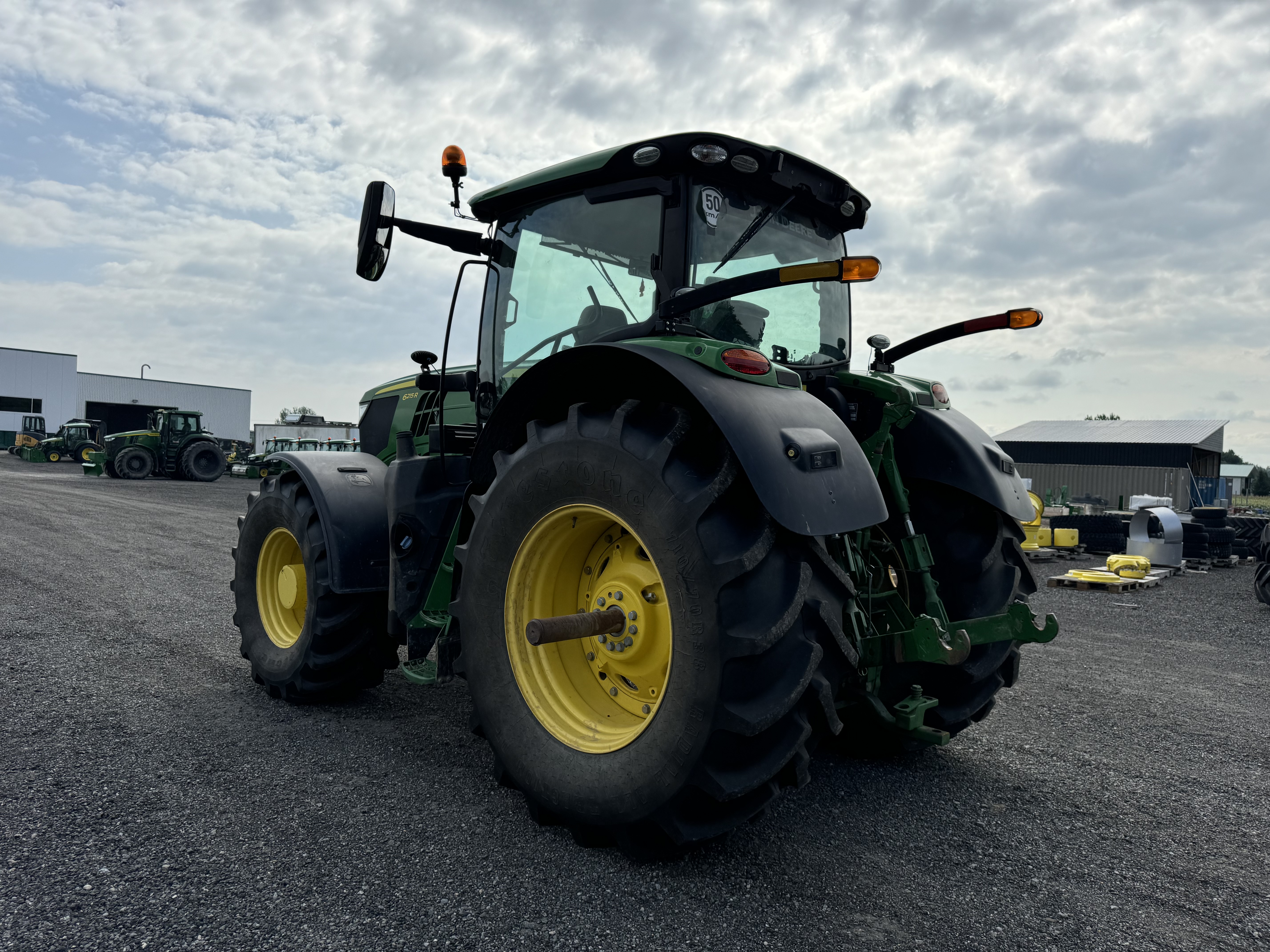 John Deere 6215R FRT HITCH PTO