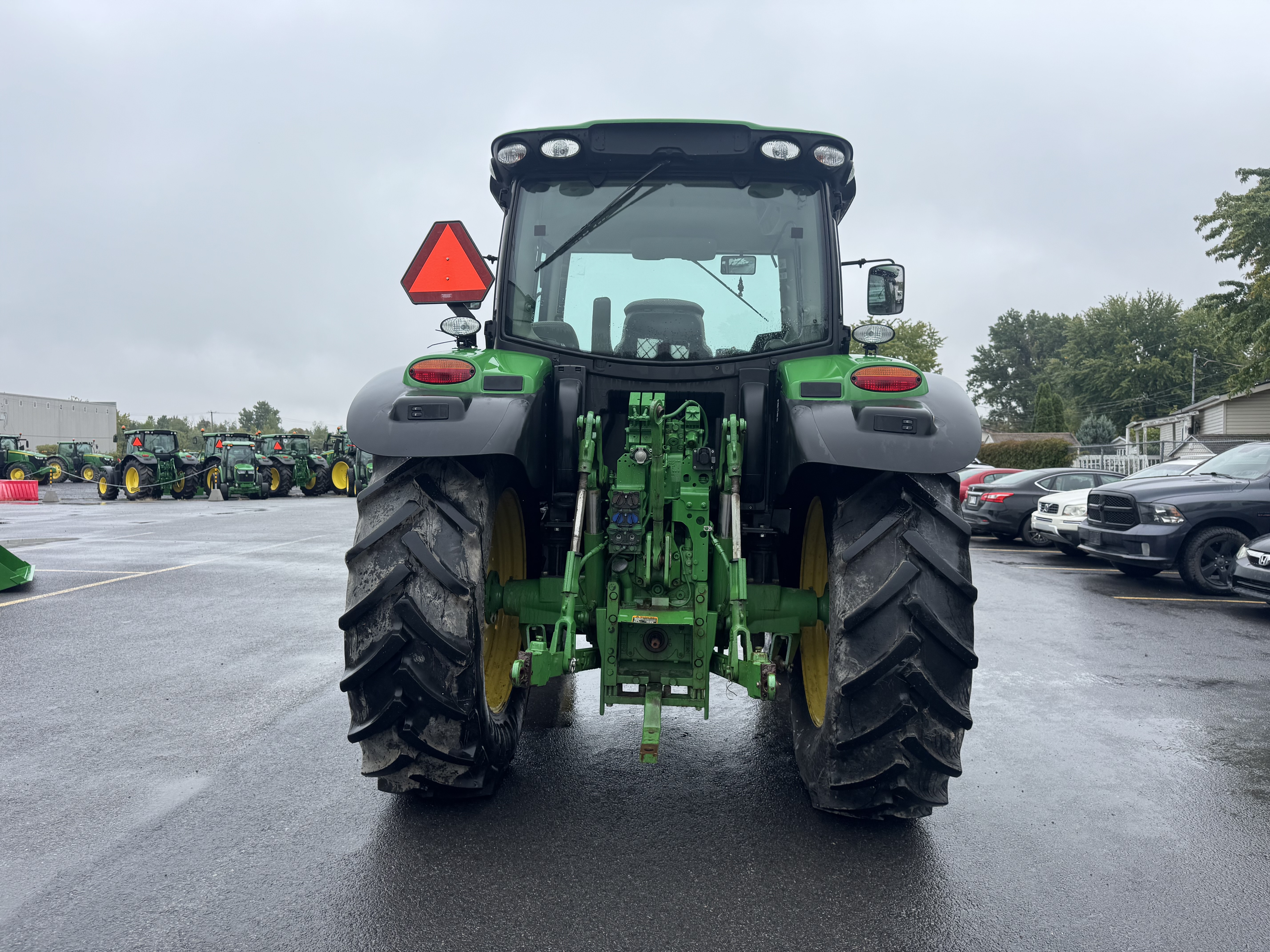 John Deere 6110R