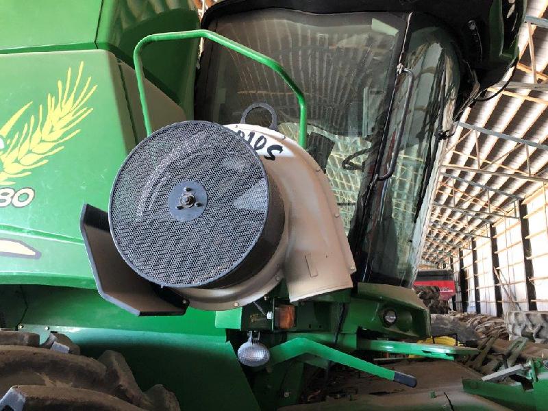 John Deere 635F + tube a air ****POUR LES PIECES****