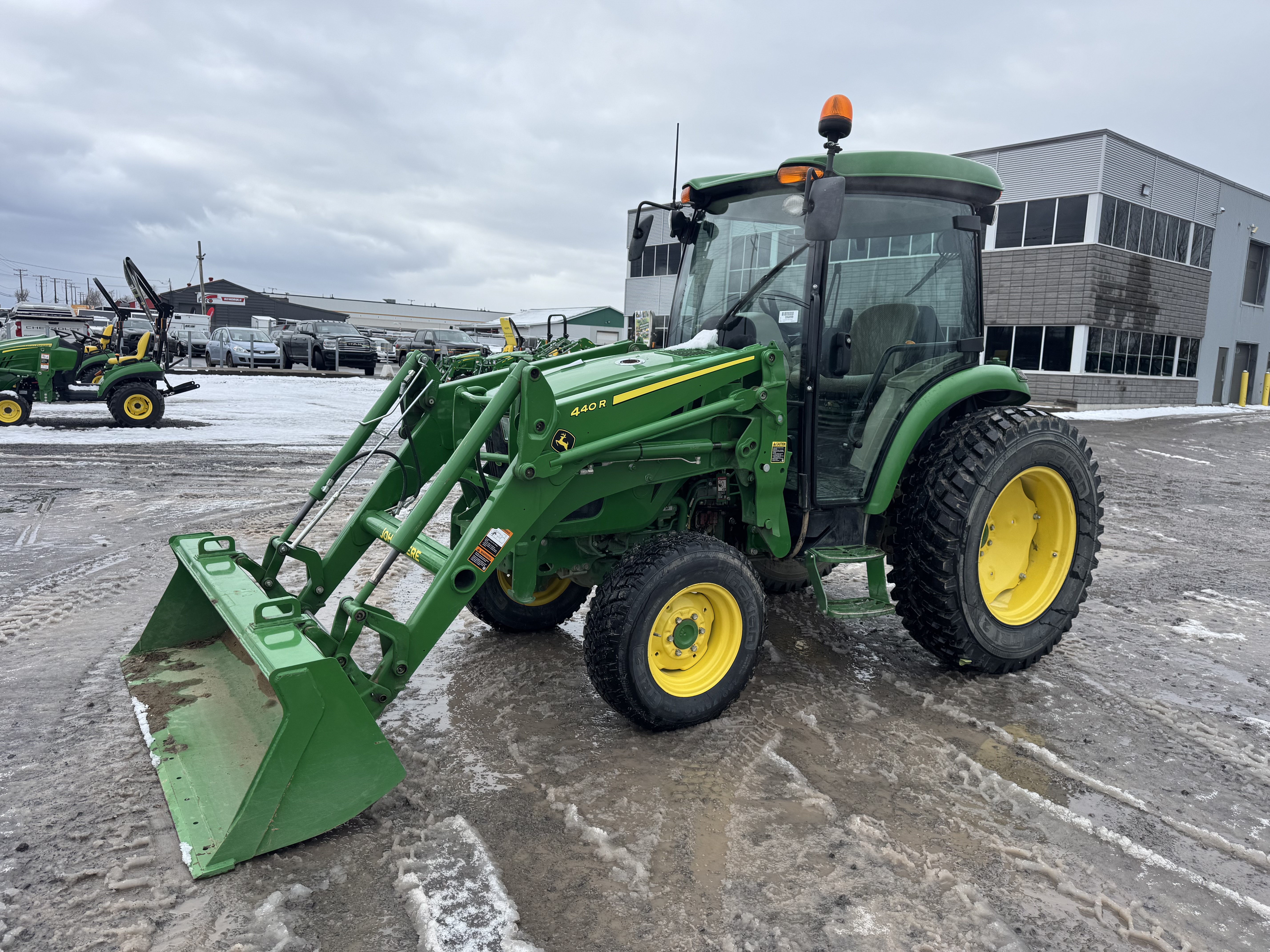 John Deere 4066R