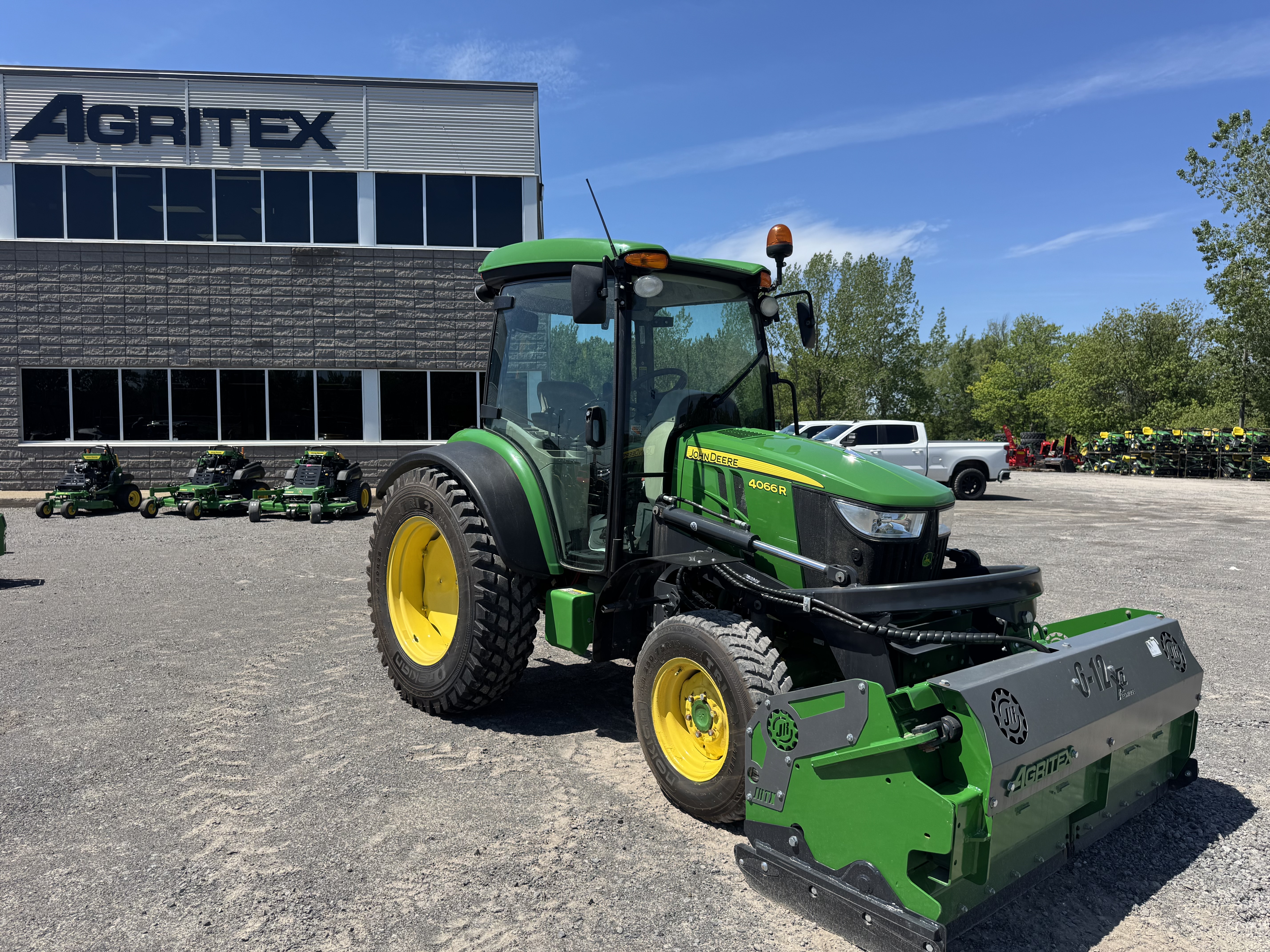 John Deere 4066R NOKIAN JRTX