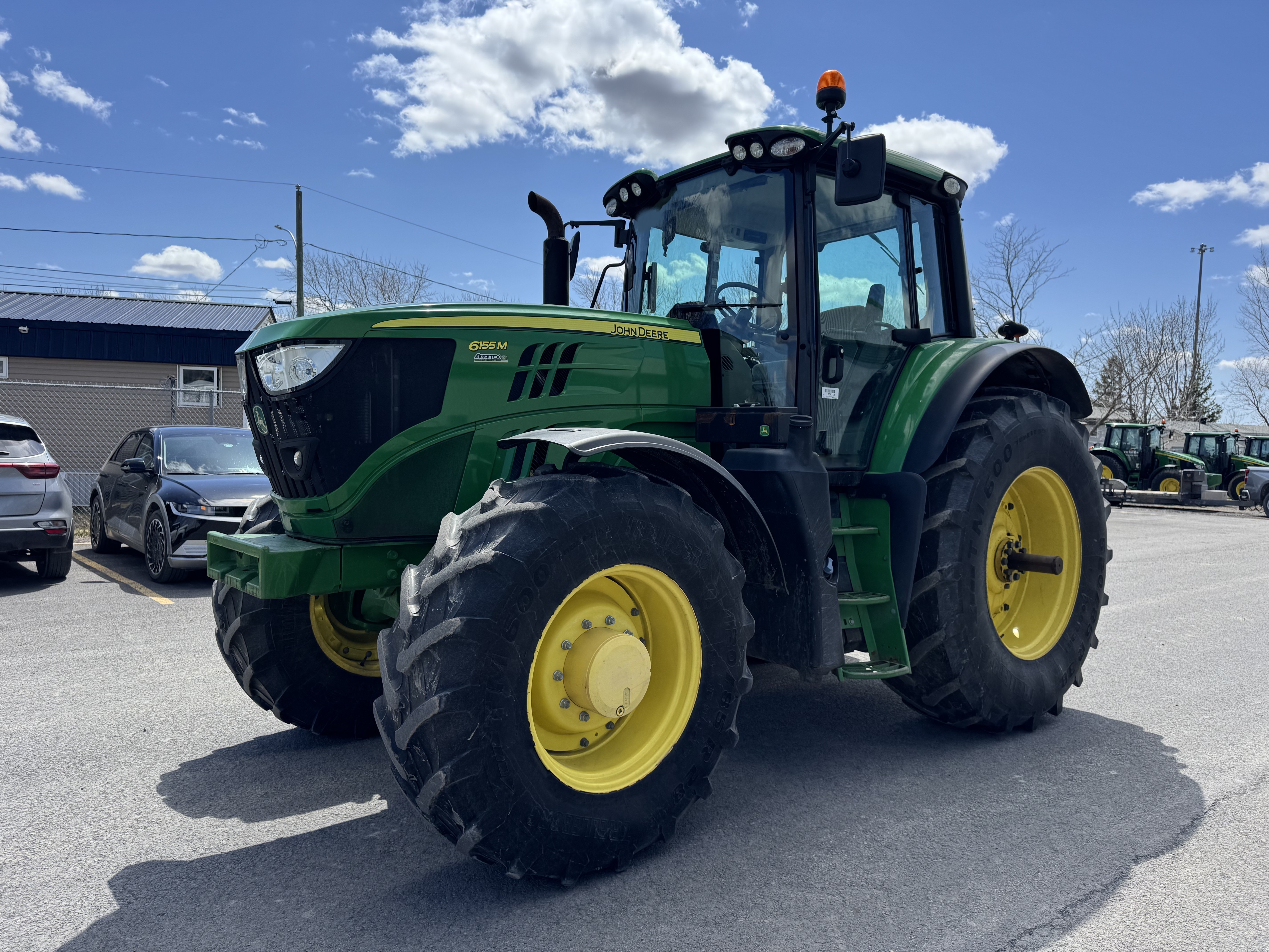 John Deere 6155M  
