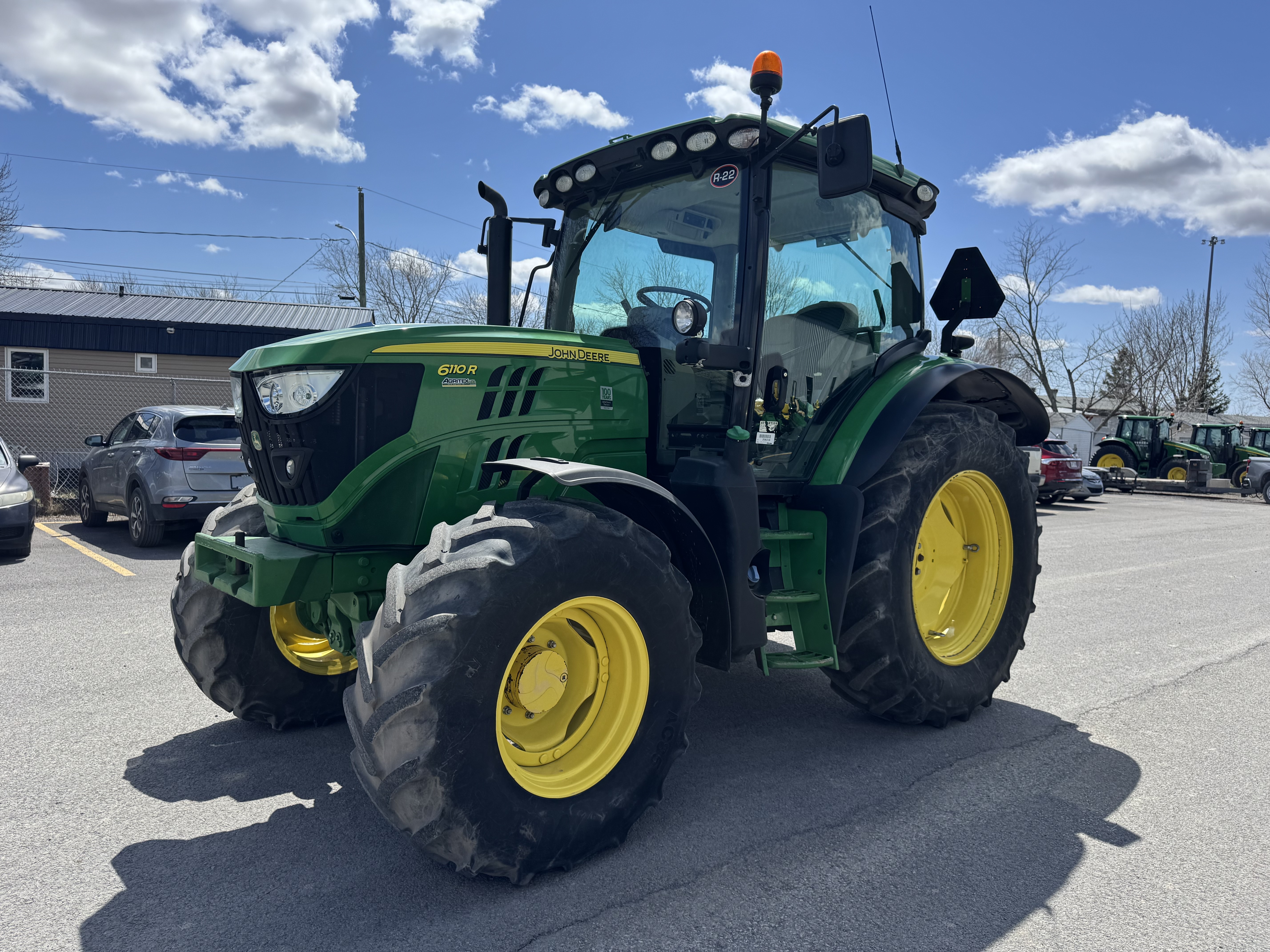 John Deere 6110R