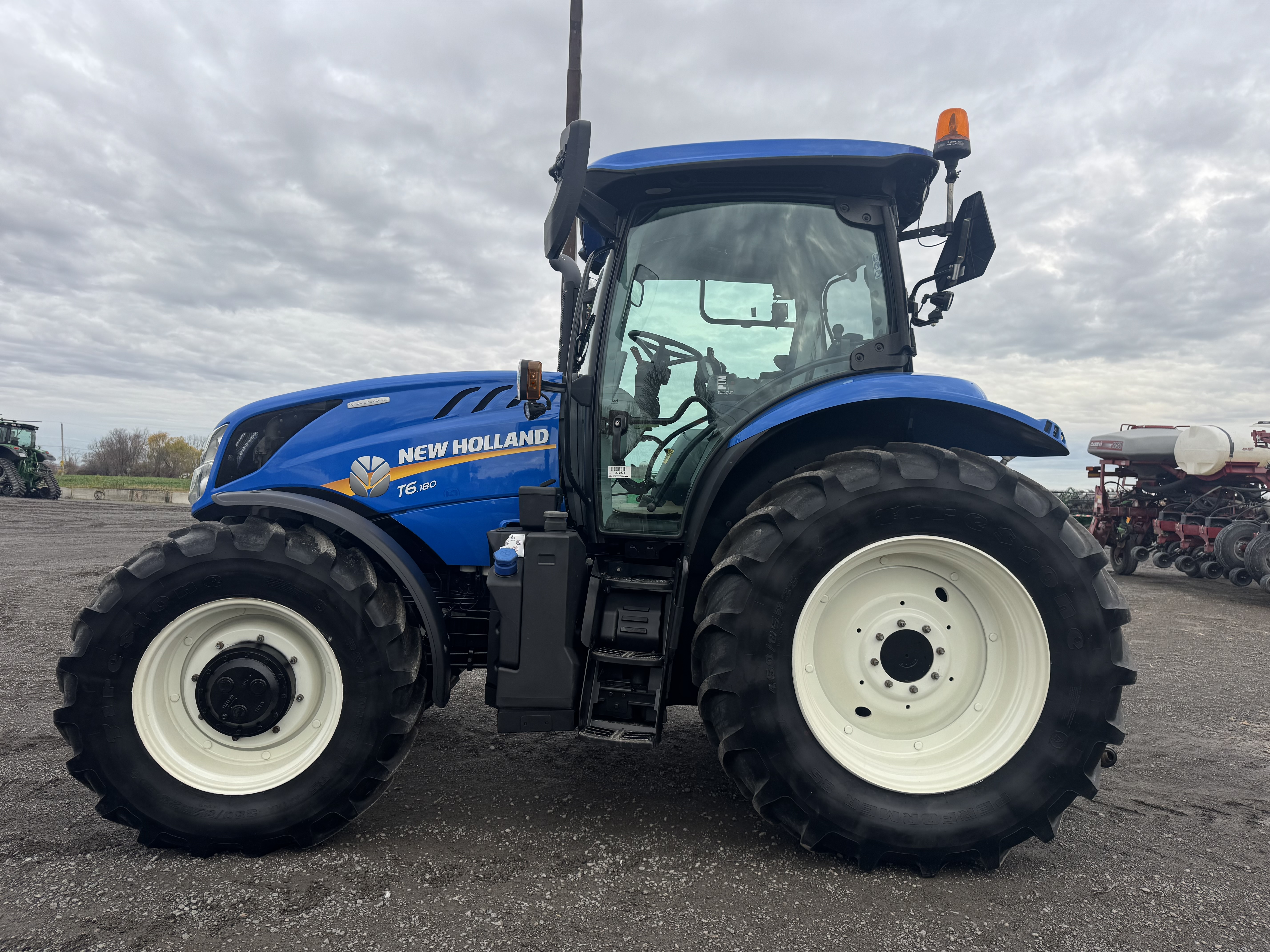 New Holland T6.180