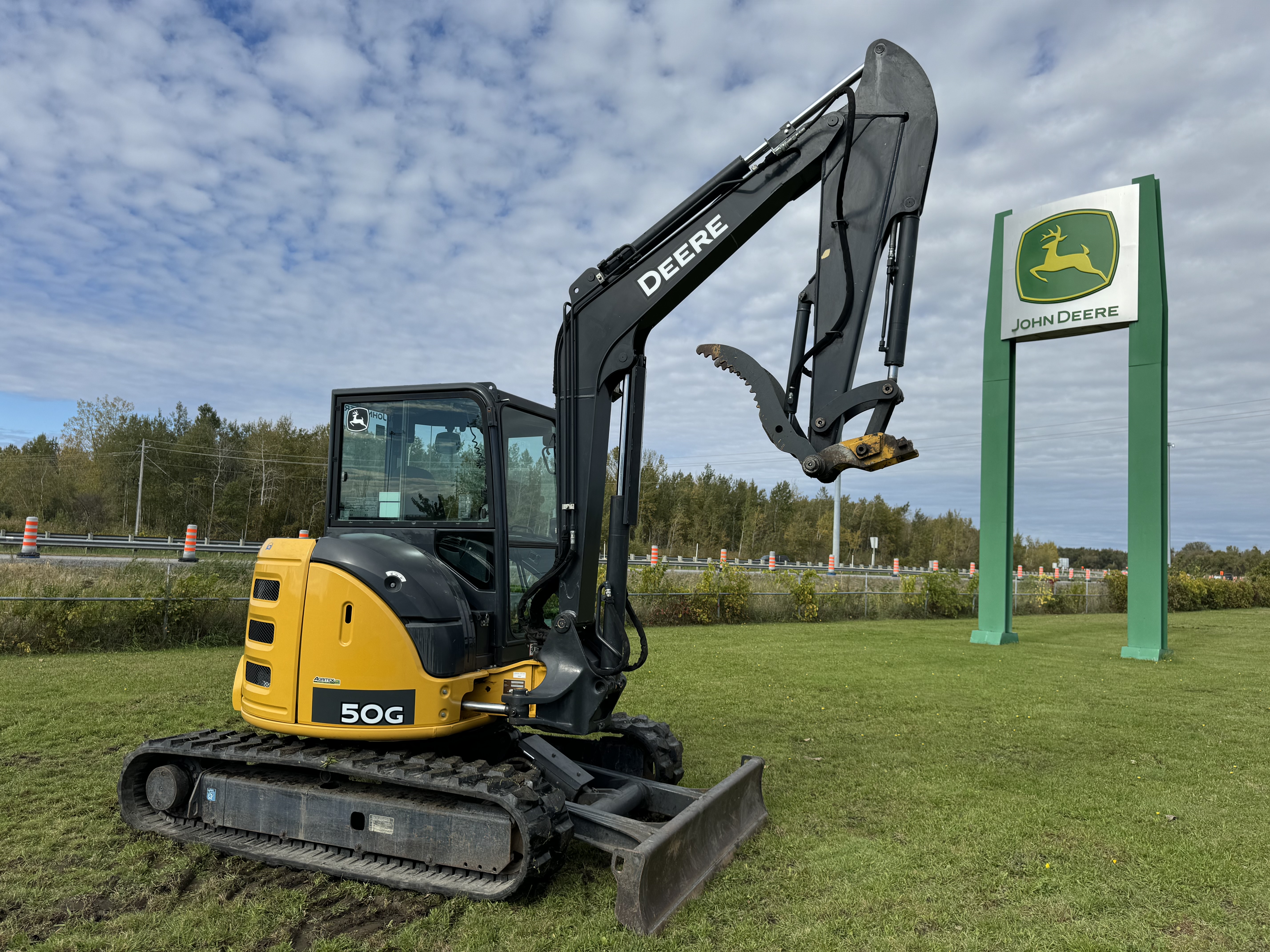 John Deere 50G