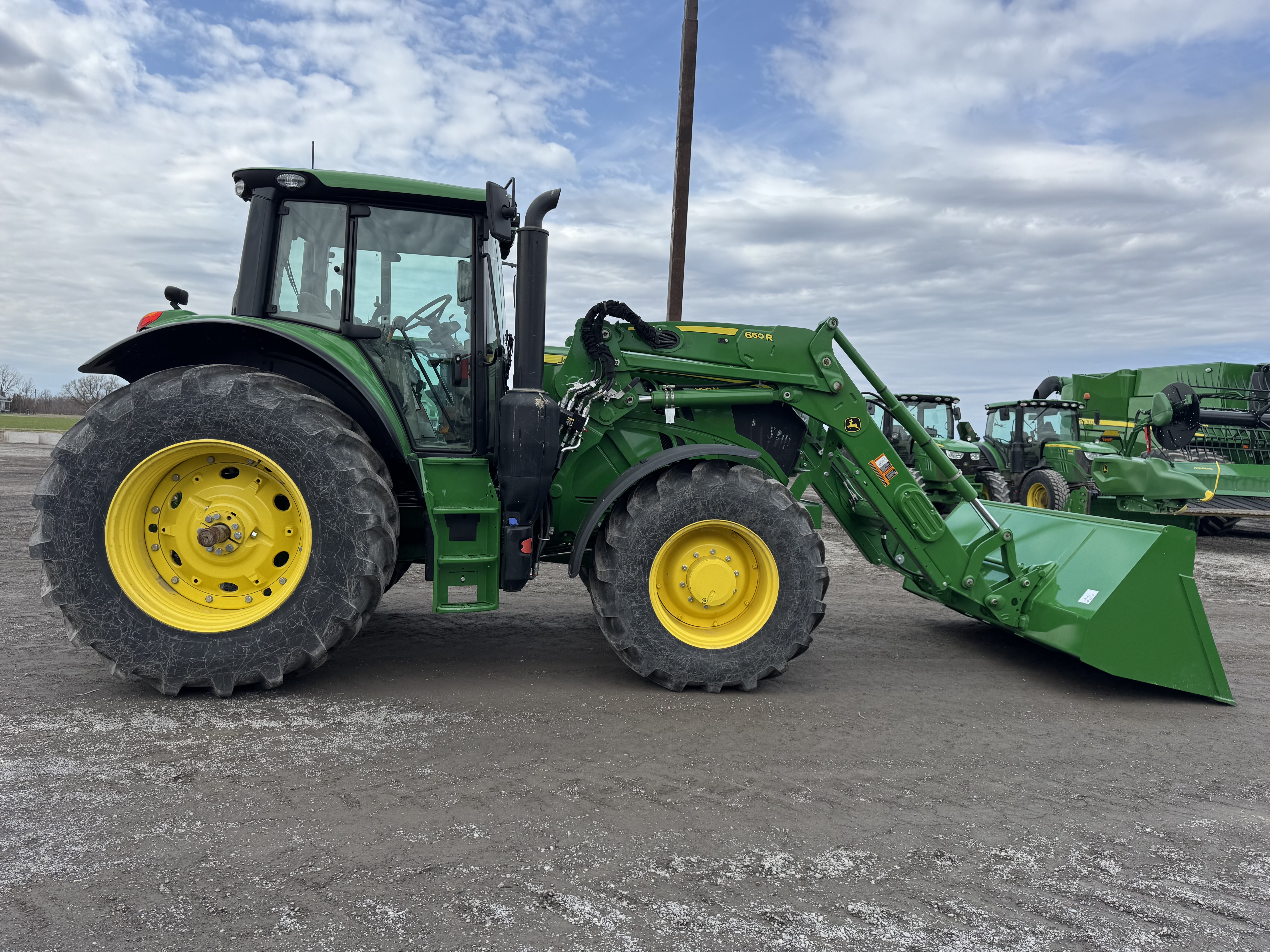 John Deere 6155M  