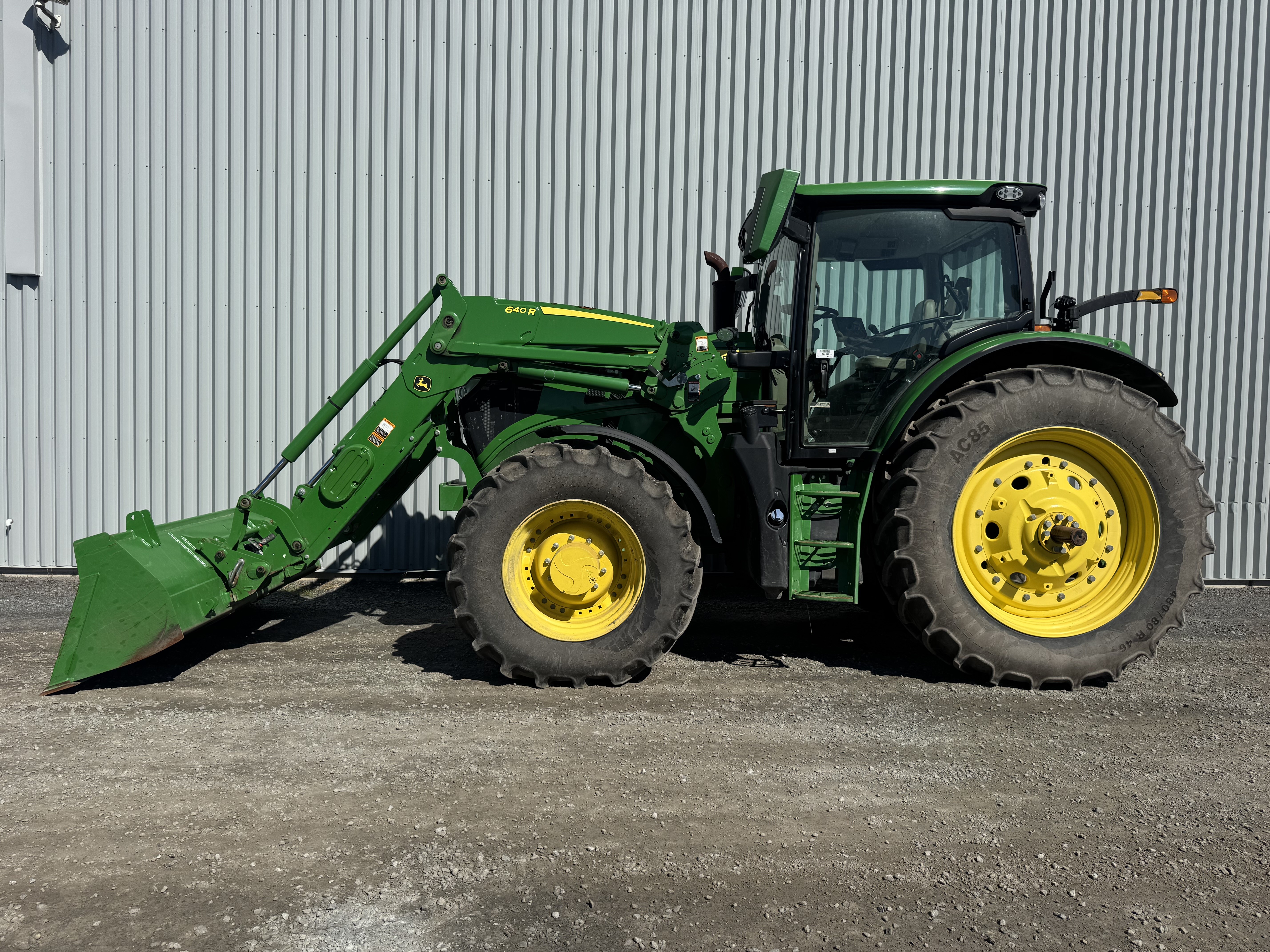 John Deere 6R 145