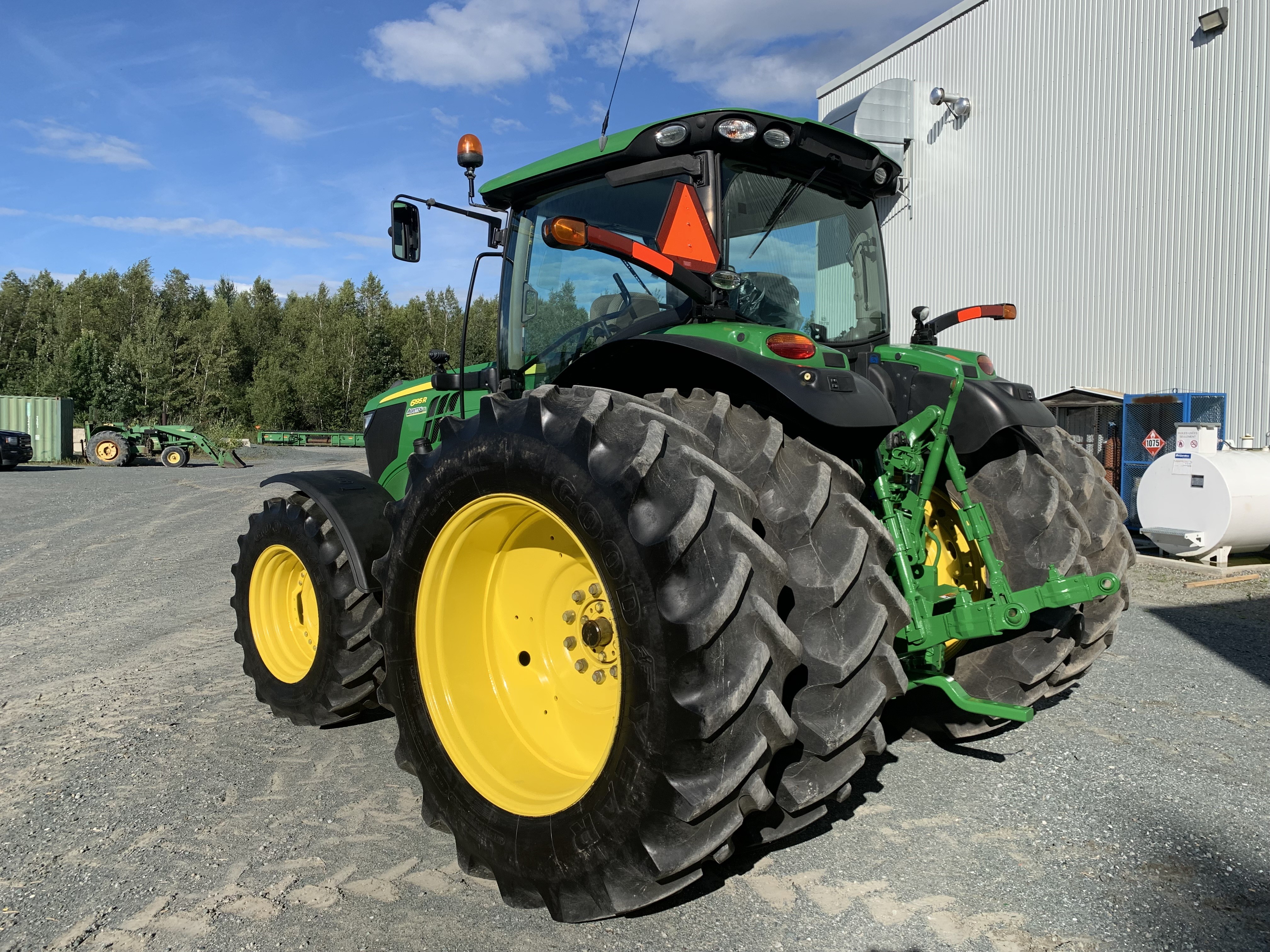 John Deere 6195R 