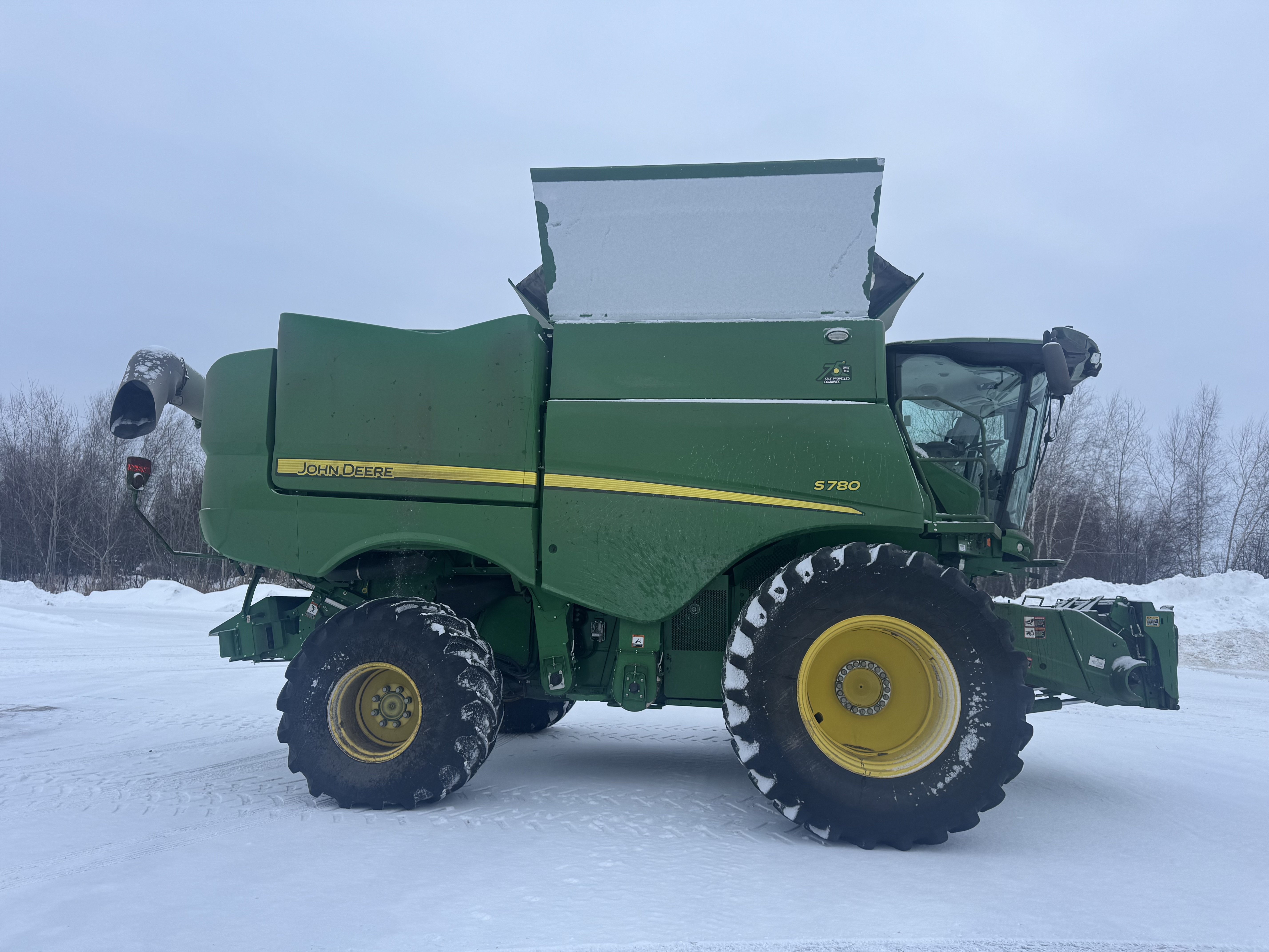 John Deere S780