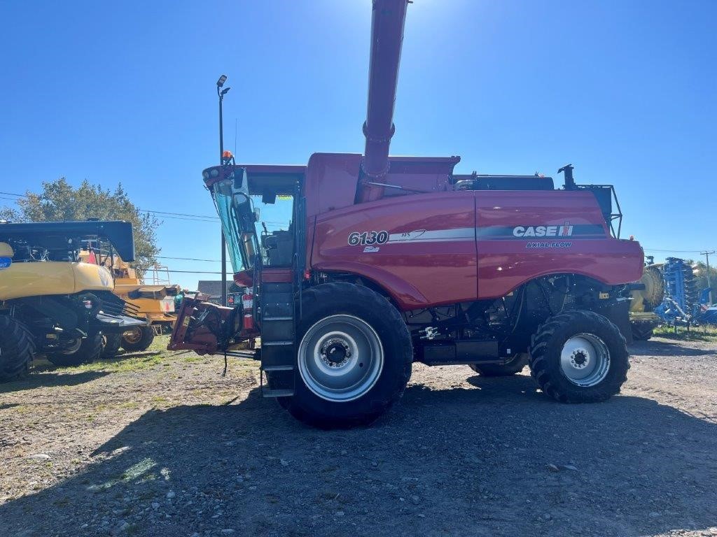 Case/IH 6130 avec nez mais et table